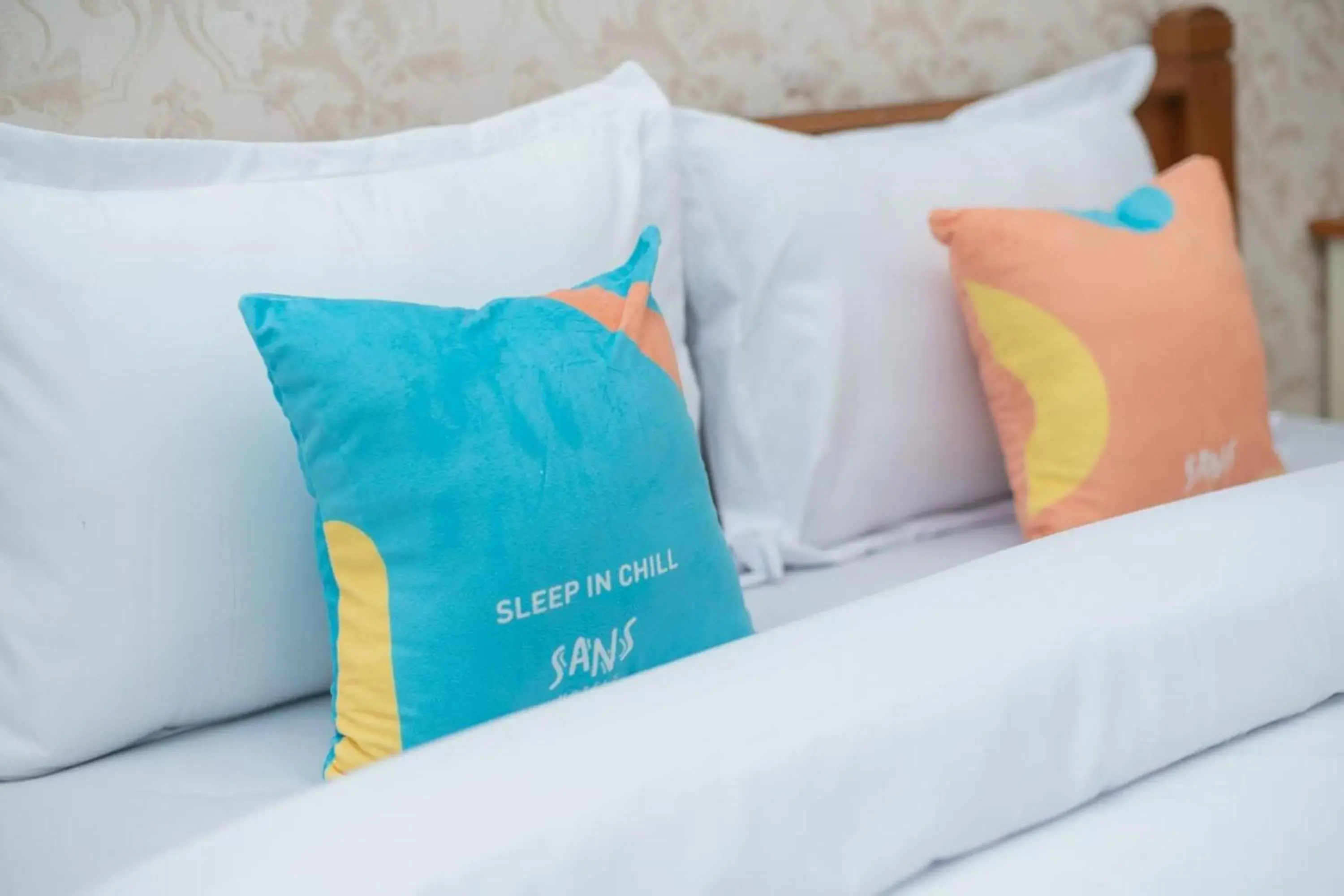 Deluxe Room in Sans Hotel Queen Batu Deluxe Room in Sans Hotel Queen Batu