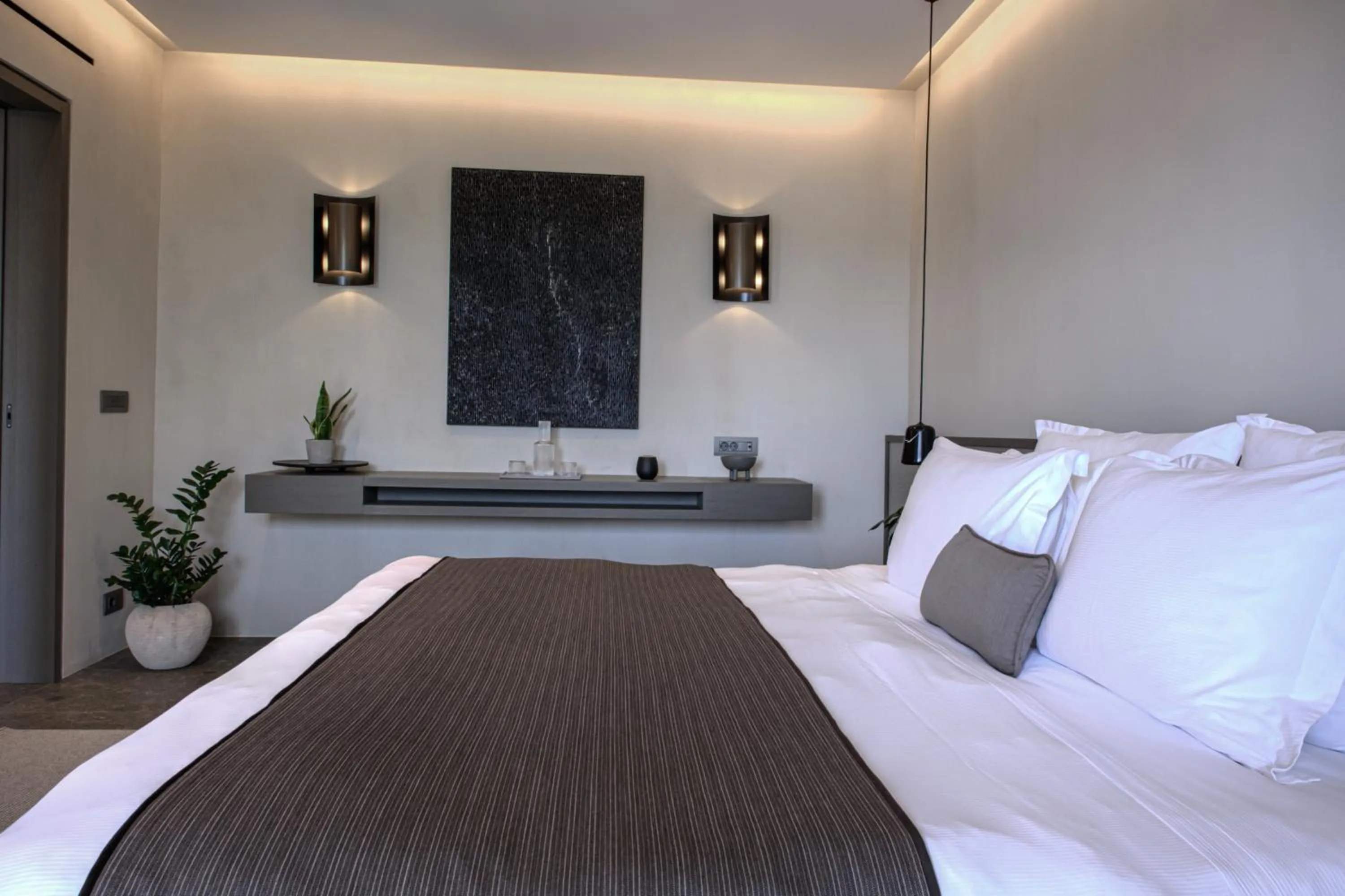 Bed in Noima Boutique Hotel Mykonos