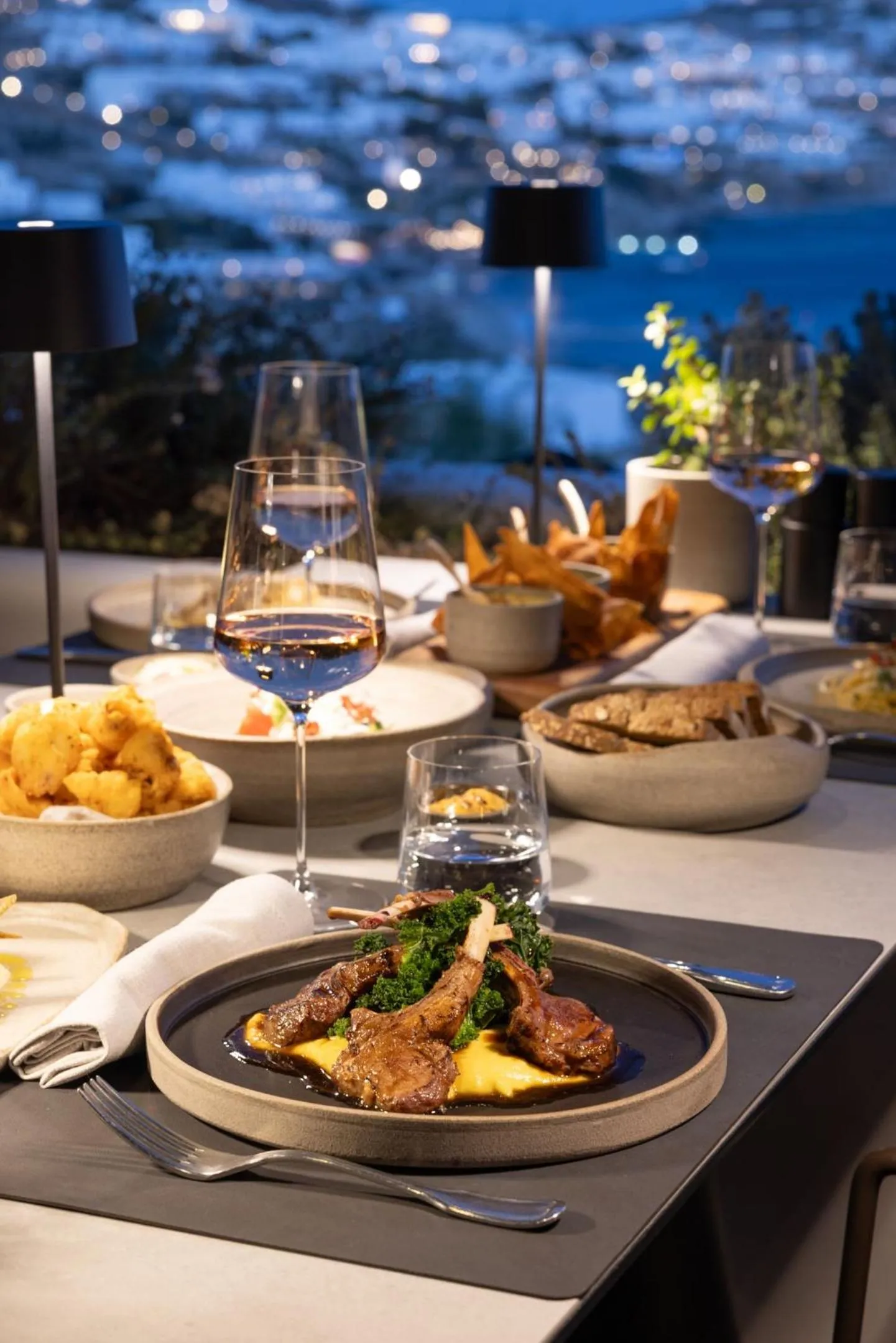 Restaurant/places to eat in Noima Boutique Hotel Mykonos