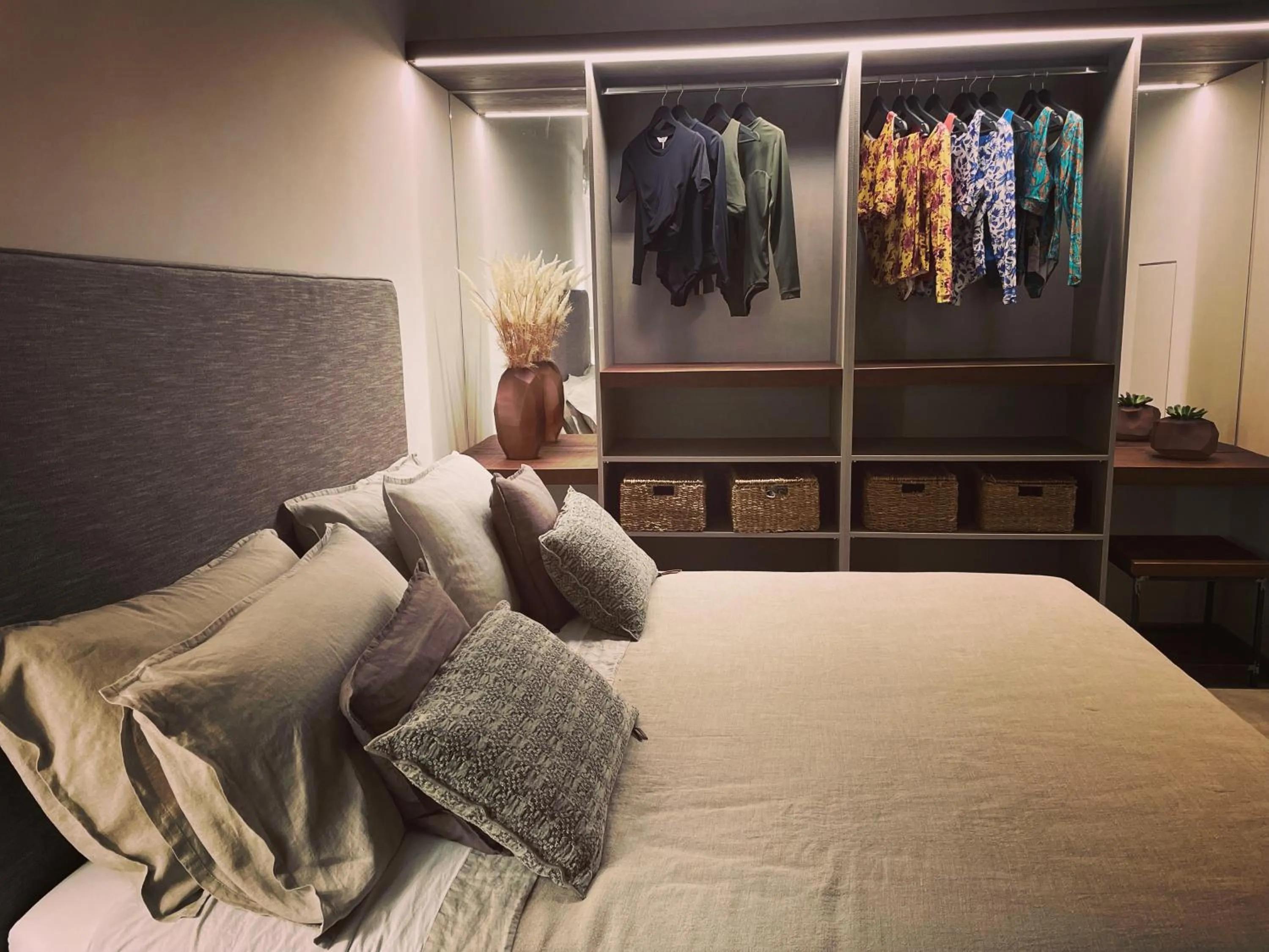 Bed in Hang Loose Cottage Hotel & Resort 4 stelle Gizzeria Calabria