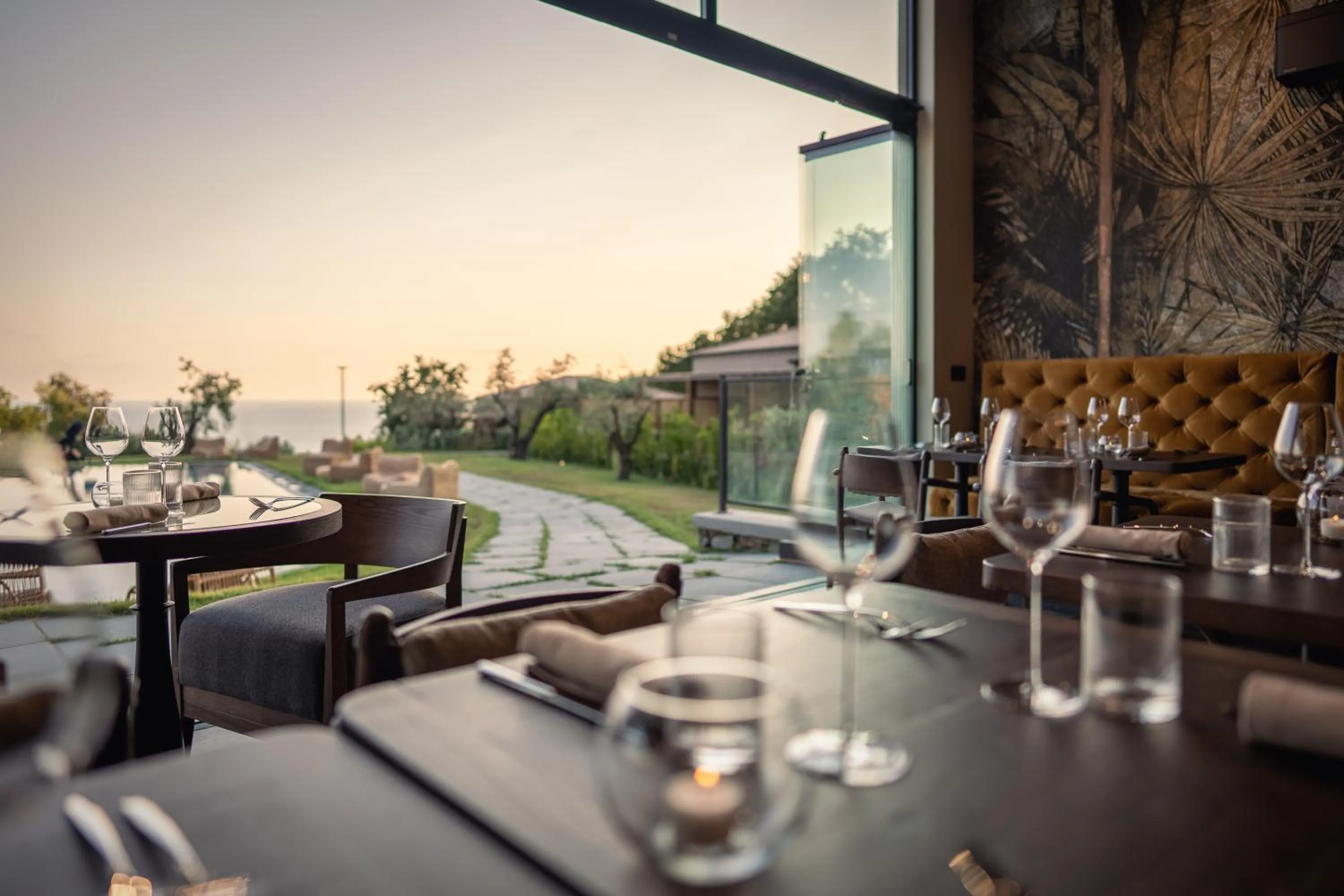 Restaurant/places to eat in Hang Loose Cottage Hotel & Resort 4 stelle Gizzeria Calabria