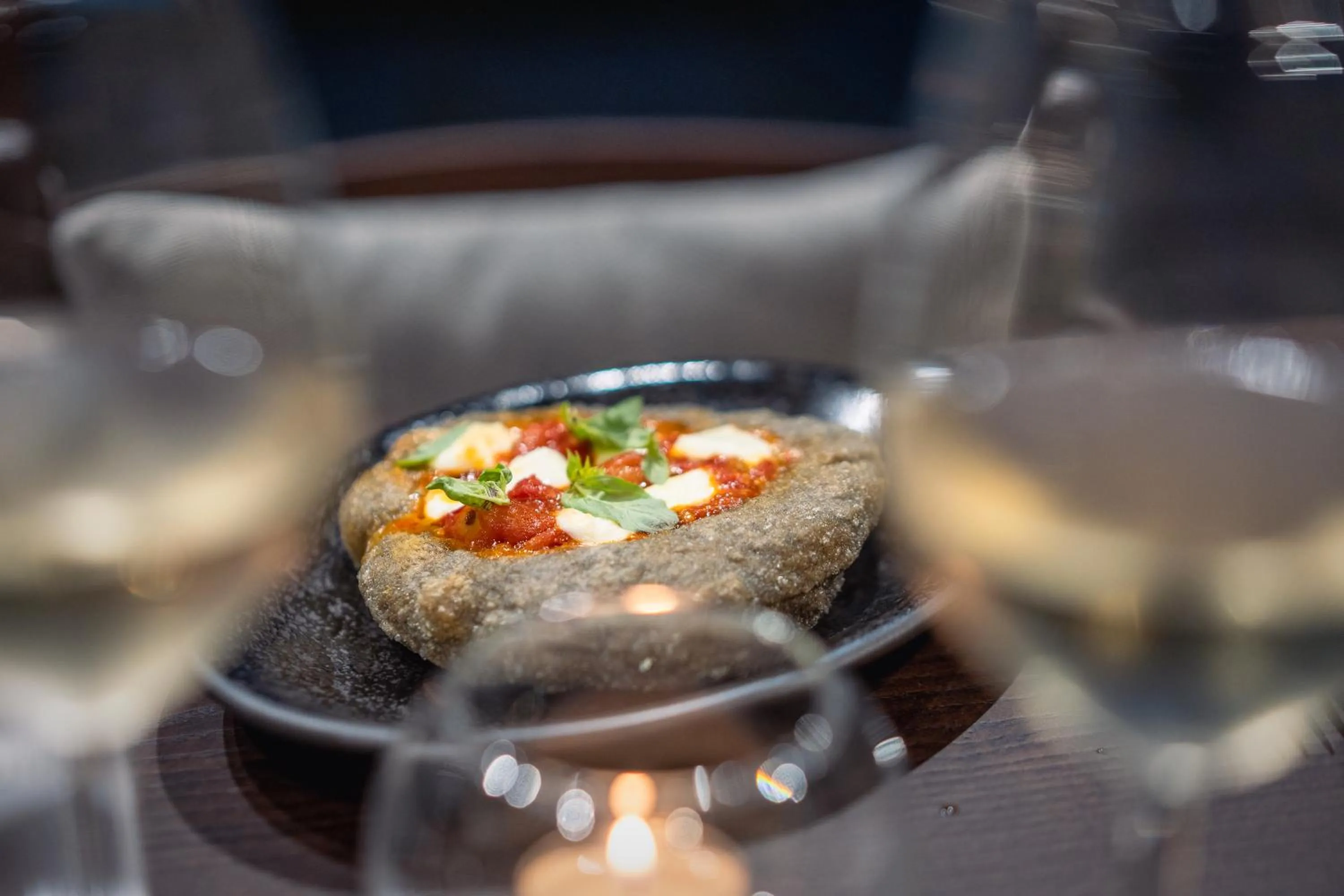 Food and drinks in Hang Loose Cottage Hotel & Resort 4 stelle Gizzeria Calabria