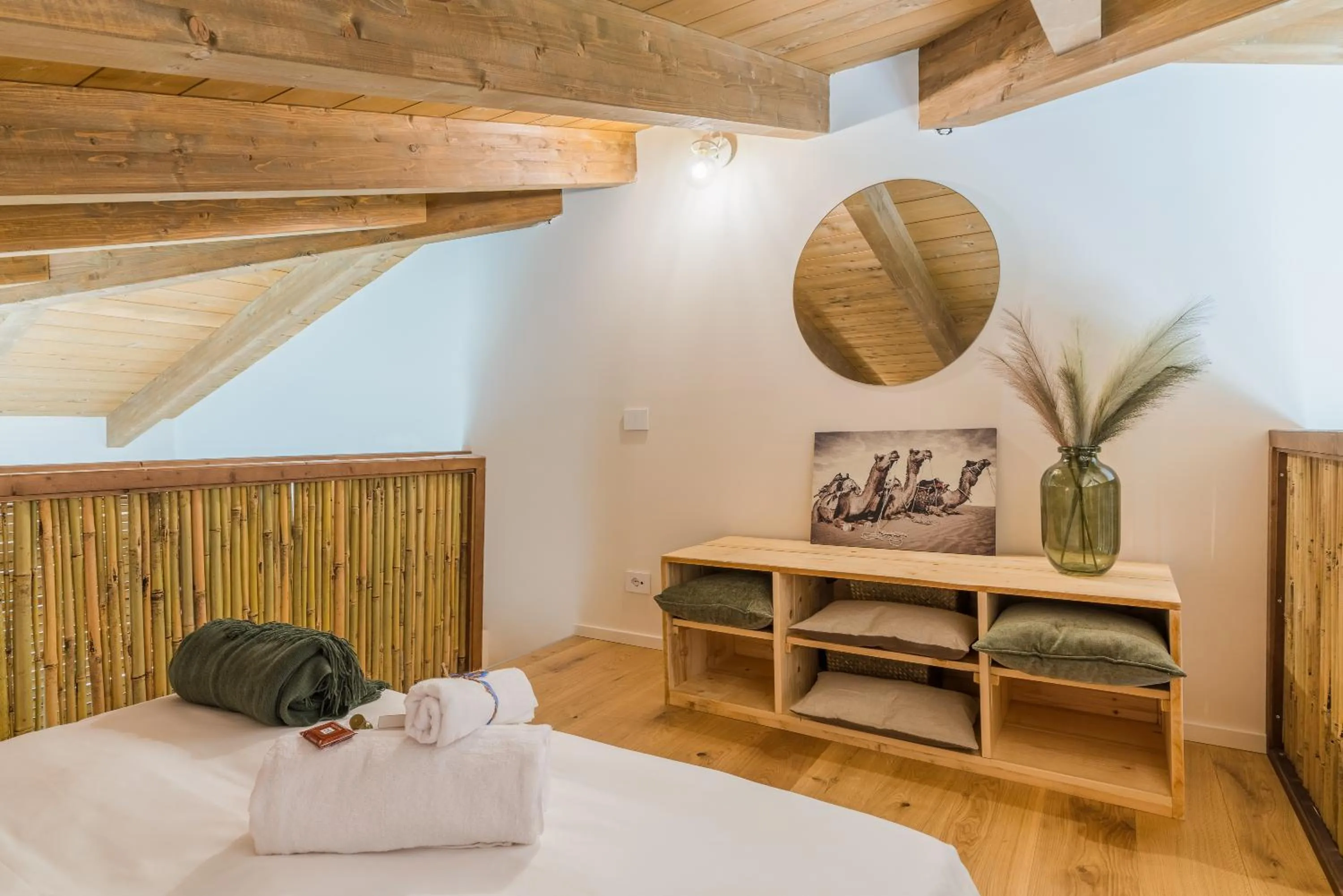 Bed in Hang Loose Cottage Hotel & Resort 4 stelle Gizzeria Calabria