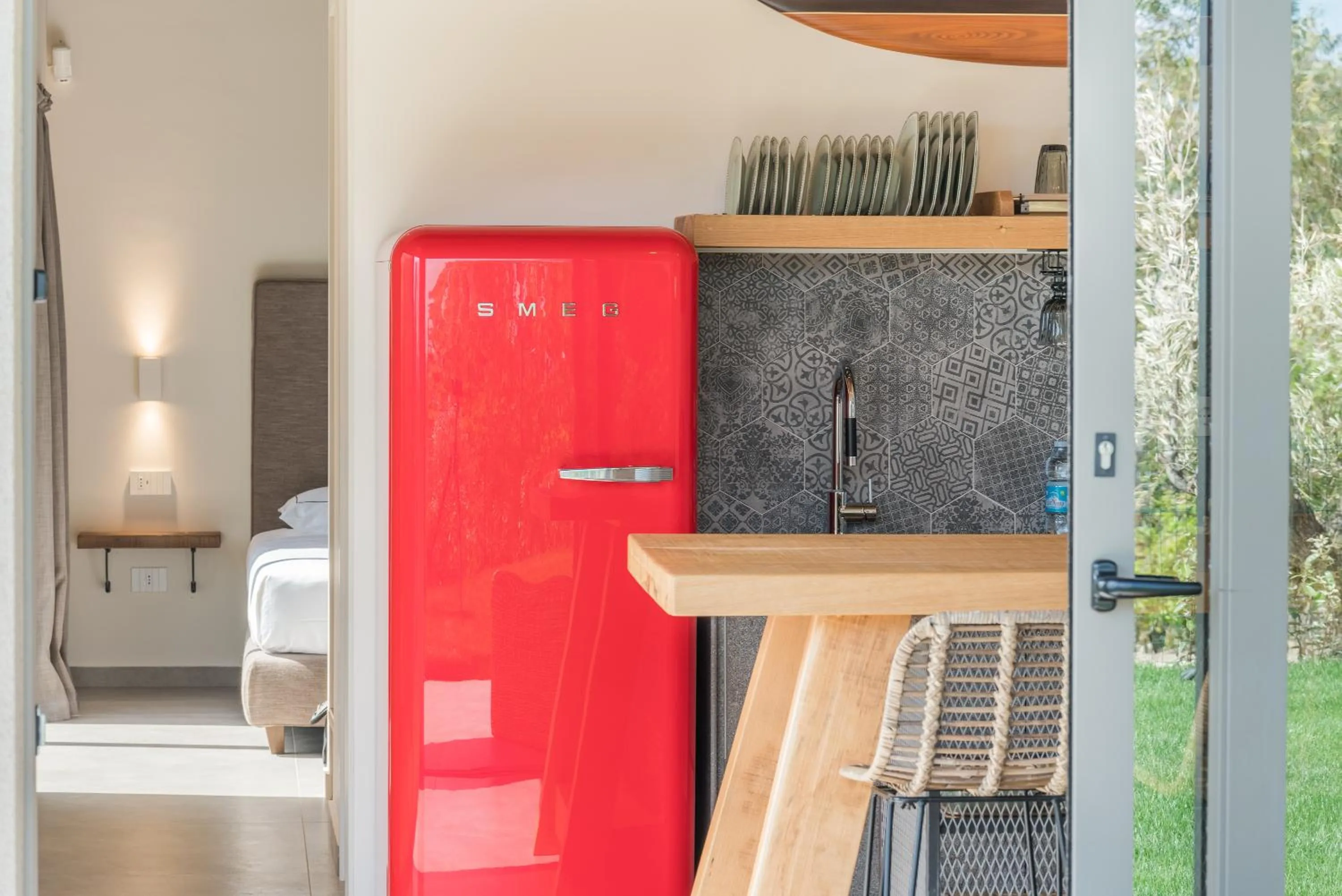 Kitchen or kitchenette in Hang Loose Cottage Hotel & Resort 4 stelle Gizzeria Calabria