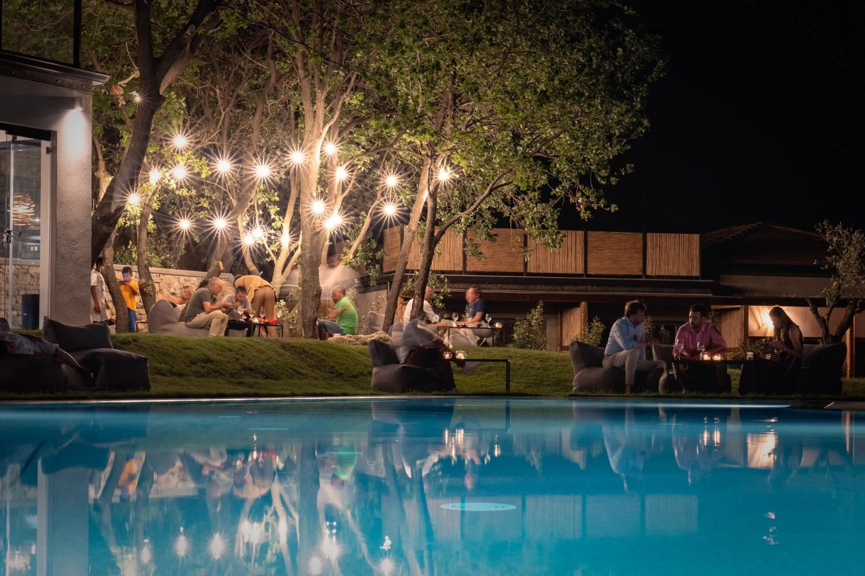 Night in Hang Loose Cottage Hotel & Resort 4 stelle Gizzeria Calabria