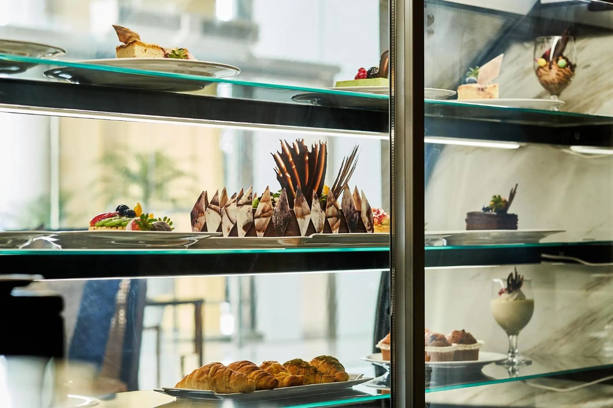 Food and drinks in Carlton Dubai Creek Hotel