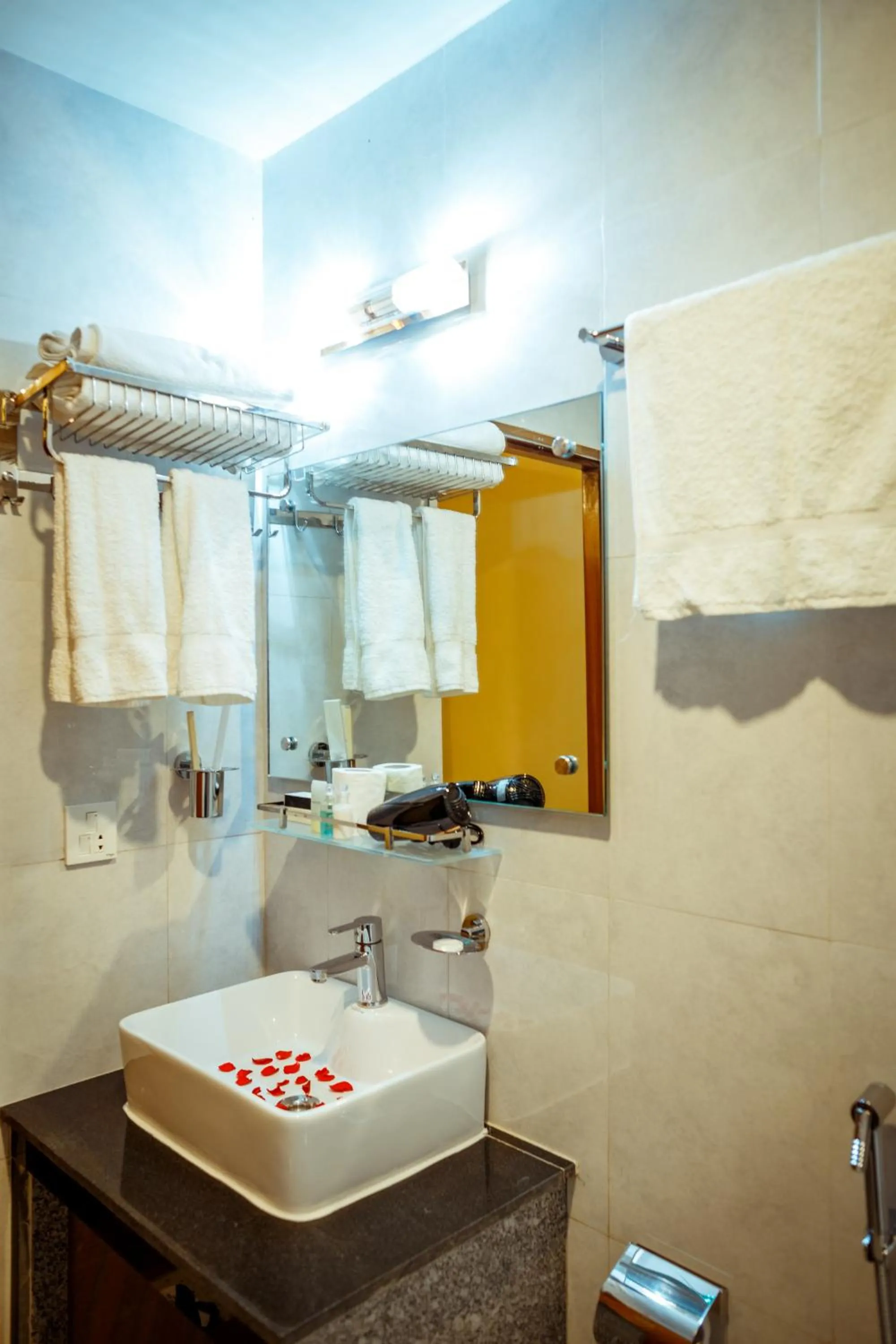 Bathroom in Paradise Boutique Hotel