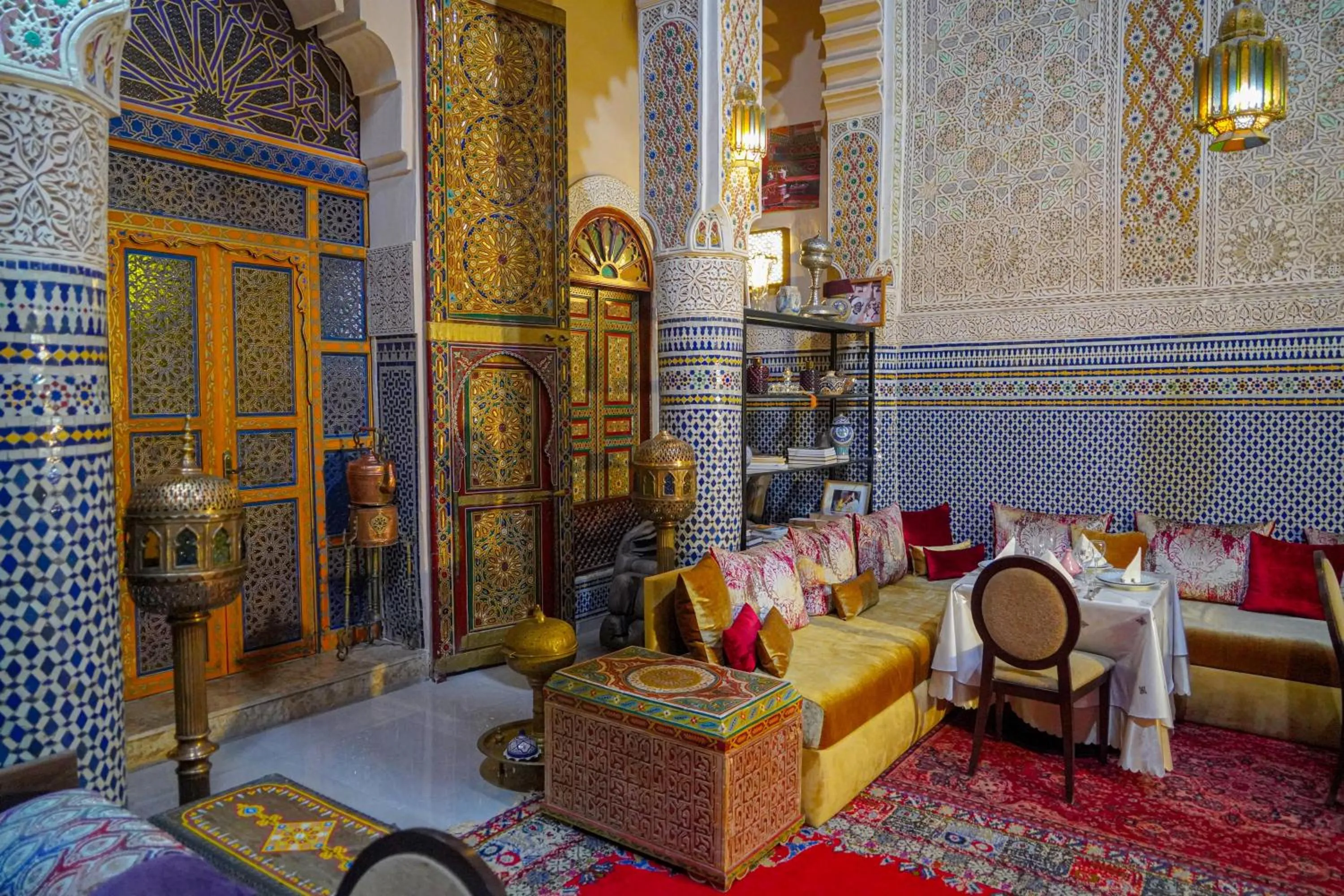 Restaurant/places to eat in Riad Hadia Fes - Prestige Stay