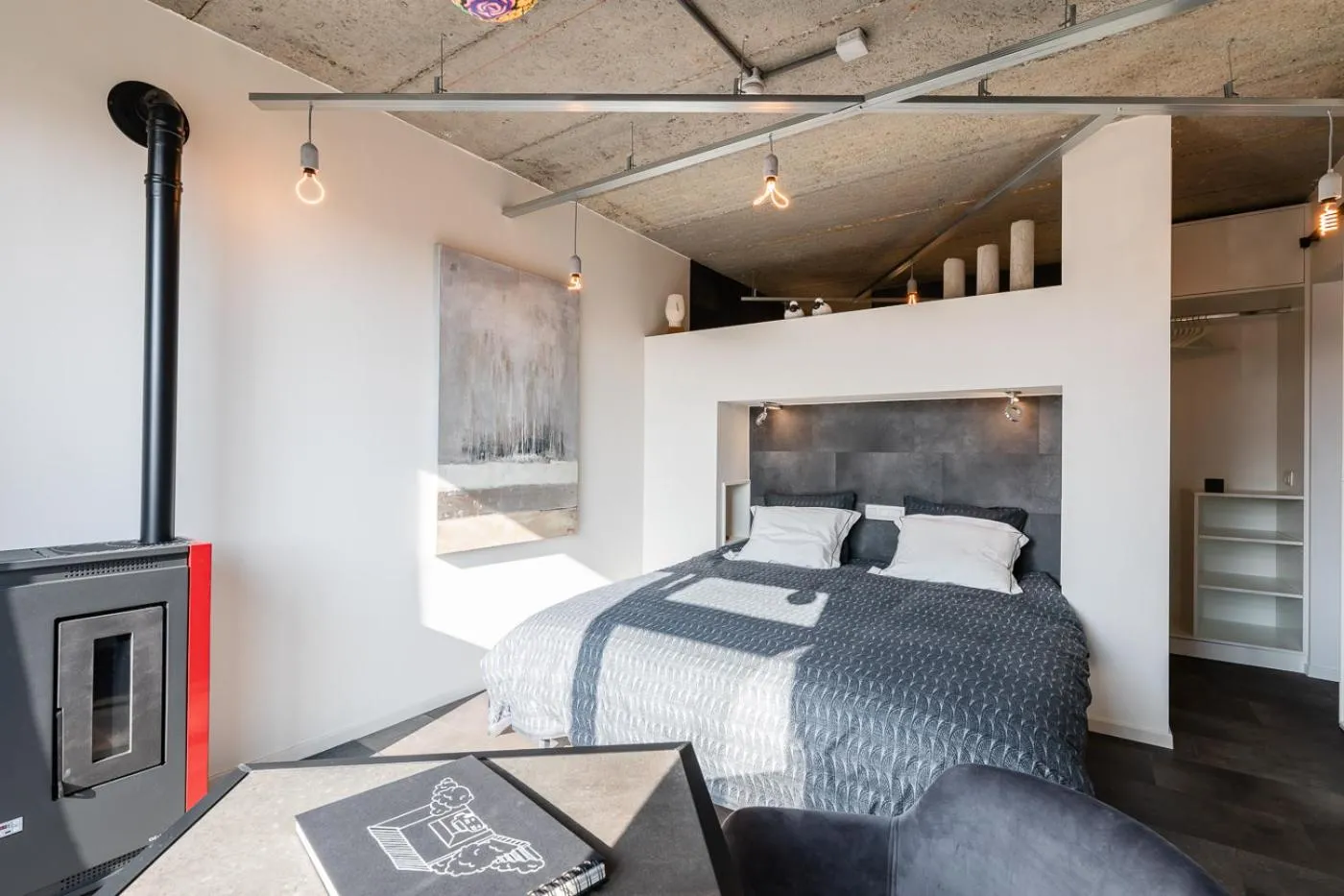 Bed in Le Garage