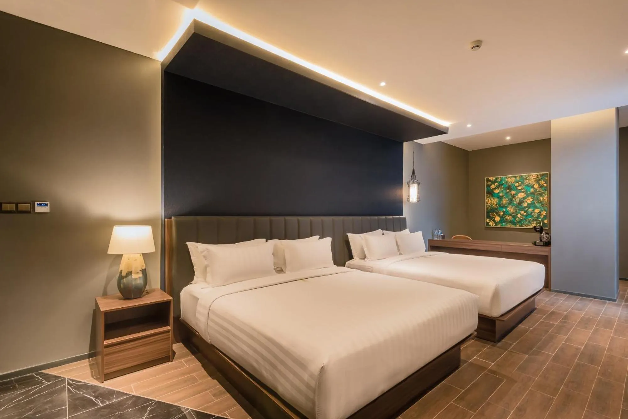 Bed in Ashley Tanah Abang