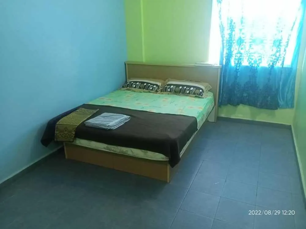 Bedroom in OYO 90471 Hotel Tepoh