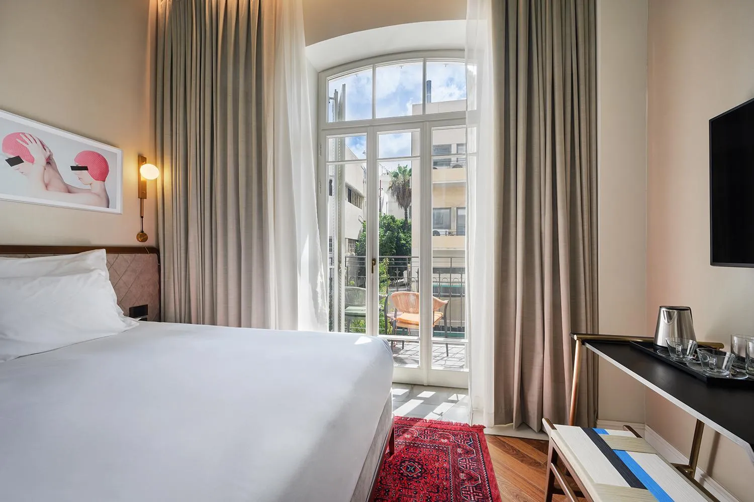 Bed in Alberto by Isrotel Design