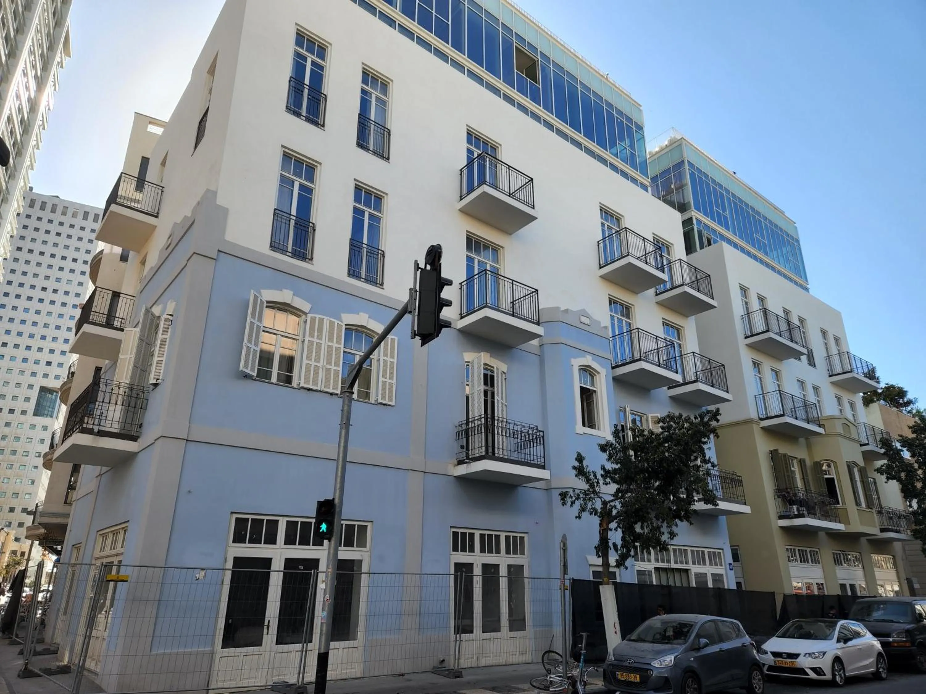 Property building in Alberto by Isrotel Design