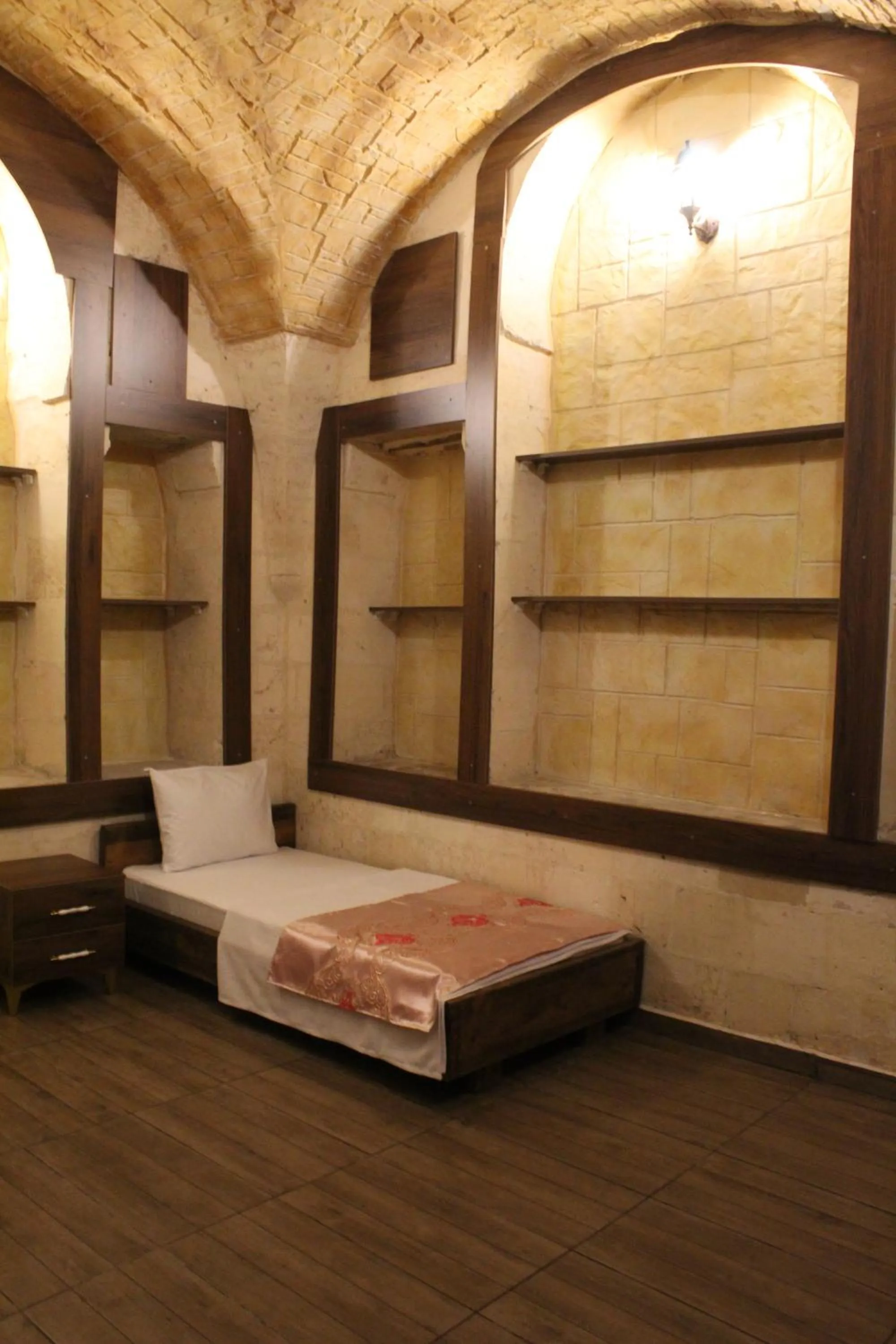 Bed in Grand Babil Otel