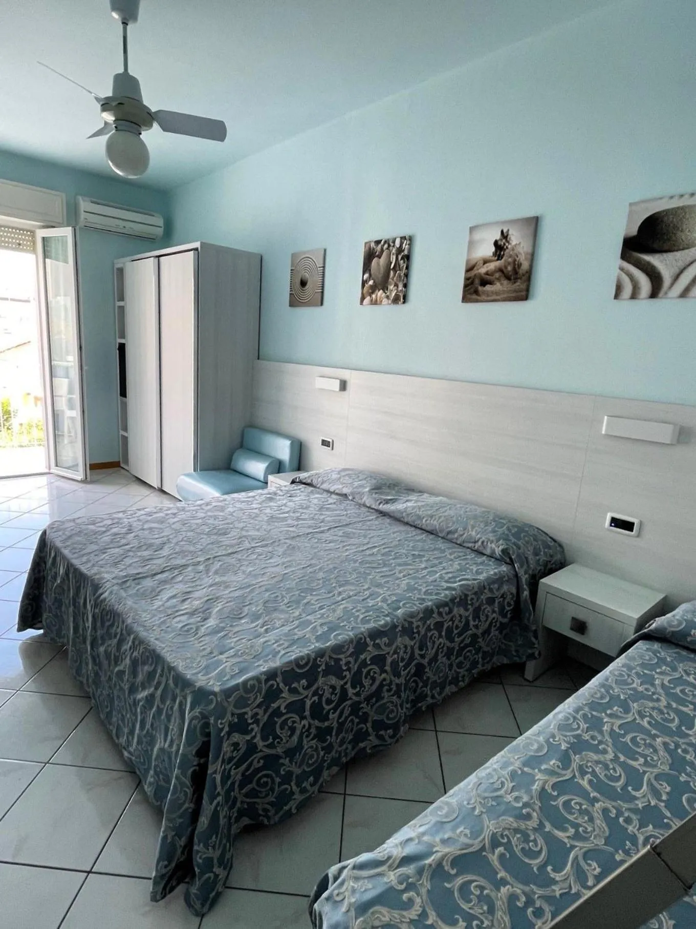 Bed in Hotel Mirabella