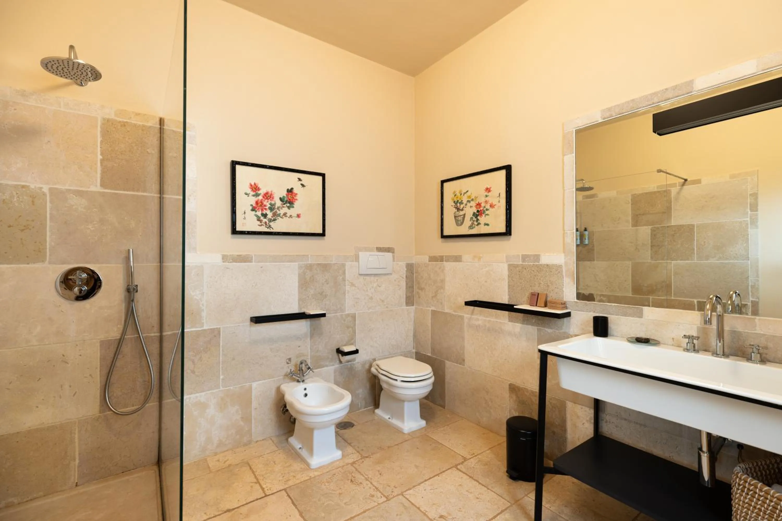 Bathroom in Masseria Santo Scalone