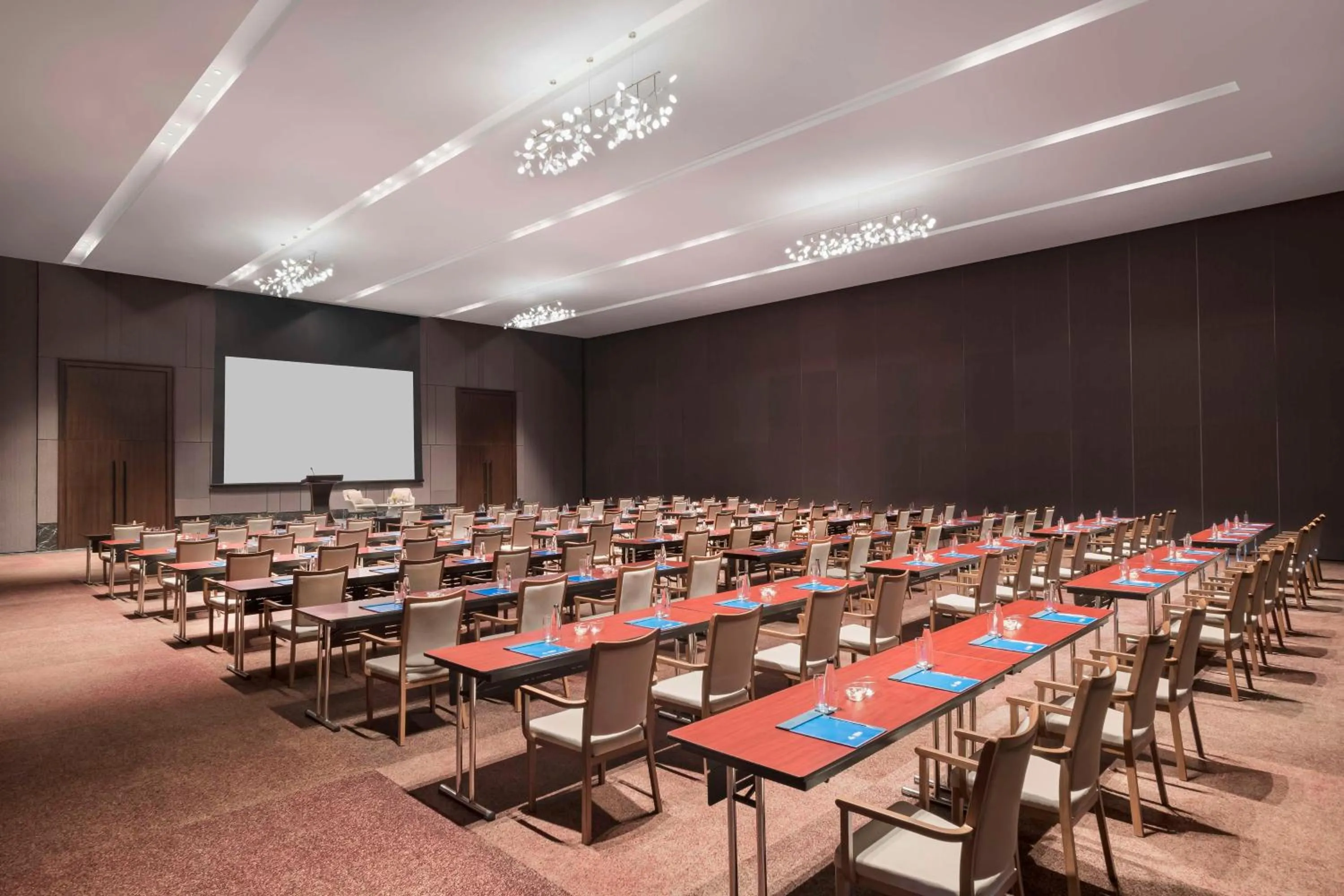 Meeting/conference room in Hilton Bengaluru Embassy Manyata Business Park