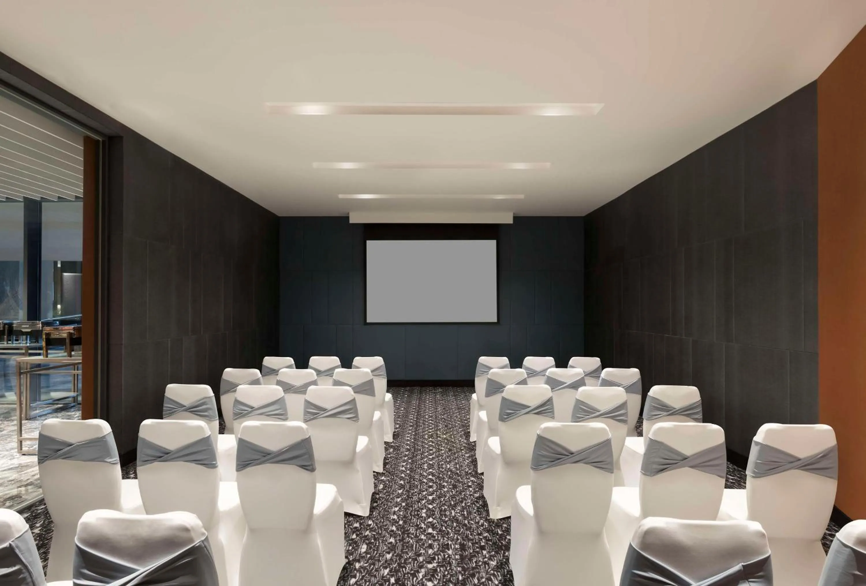 Meeting/conference room in Hilton Bengaluru Embassy Manyata Business Park