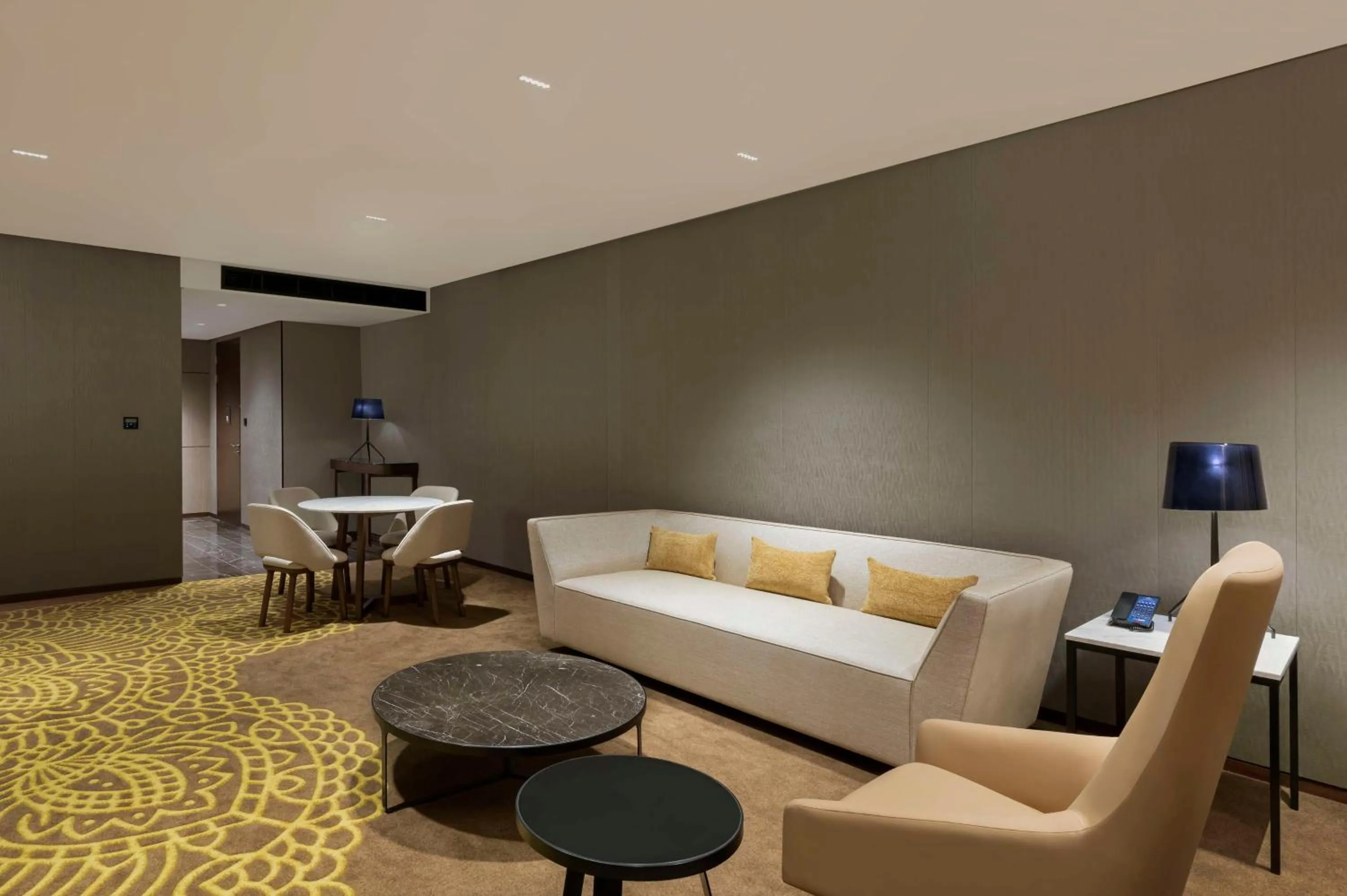 Living room in Hilton Bengaluru Embassy Manyata Business Park