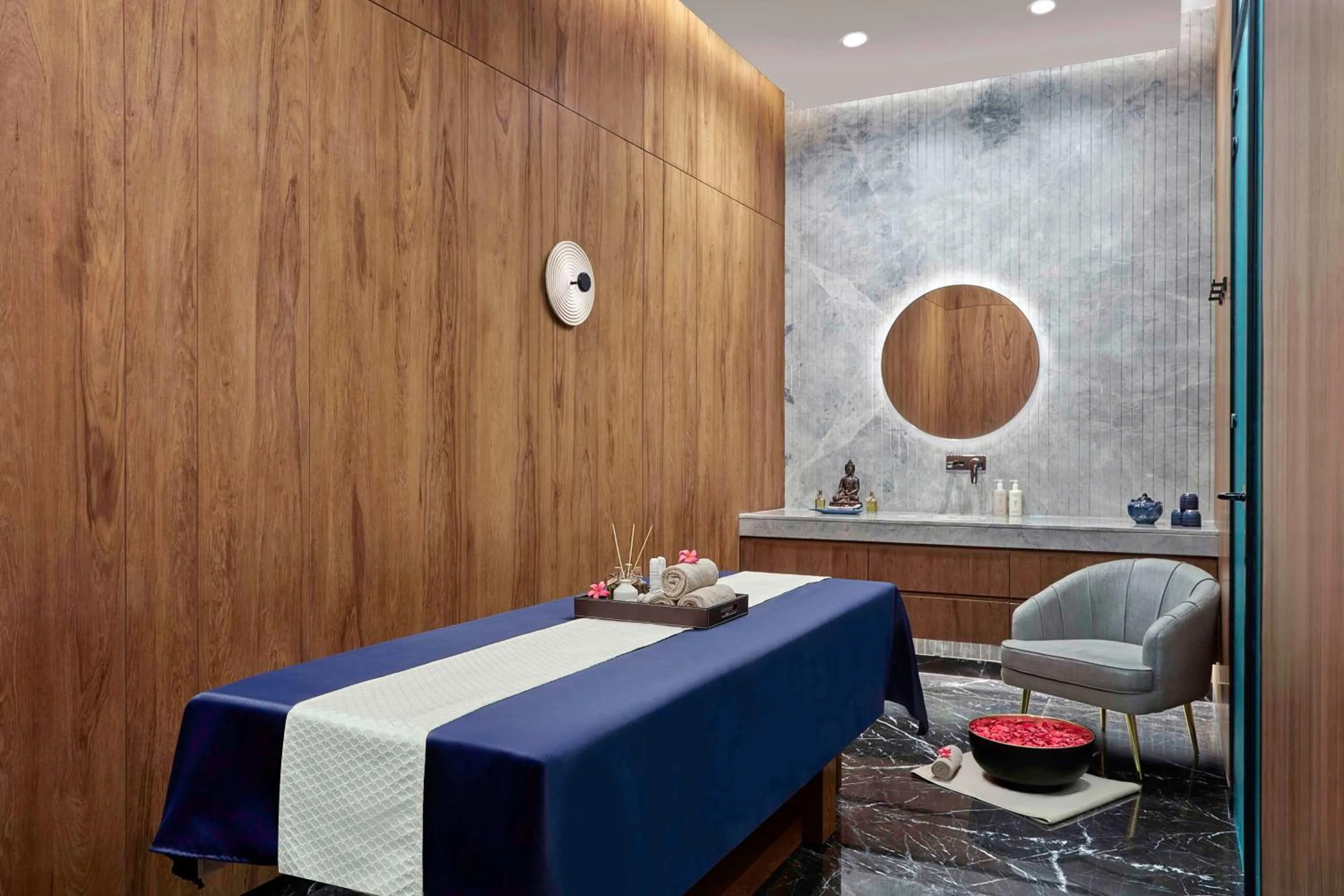 Spa and wellness centre/facilities in Hilton Bengaluru Embassy Manyata Business Park