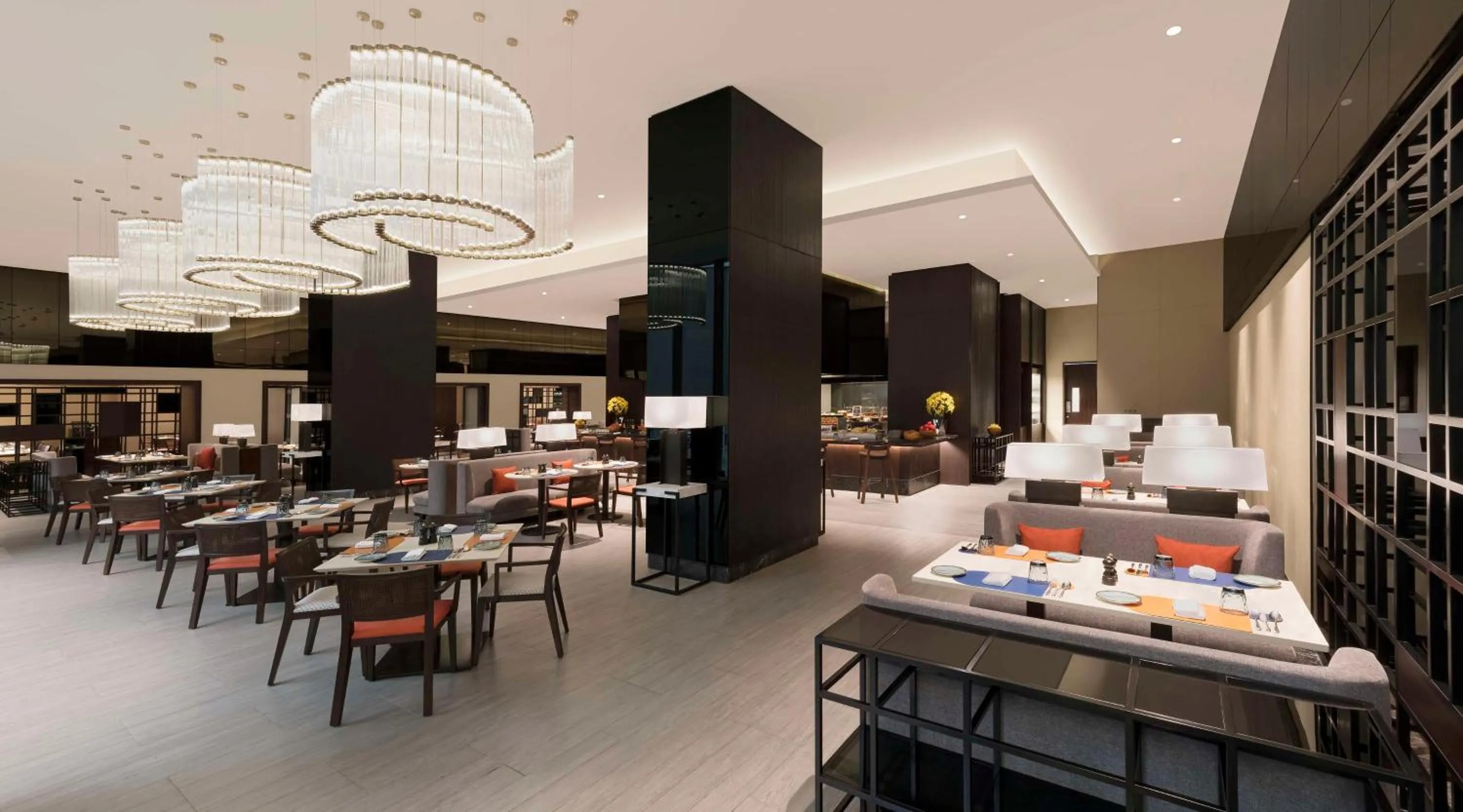 Restaurant/places to eat in Hilton Bengaluru Embassy Manyata Business Park