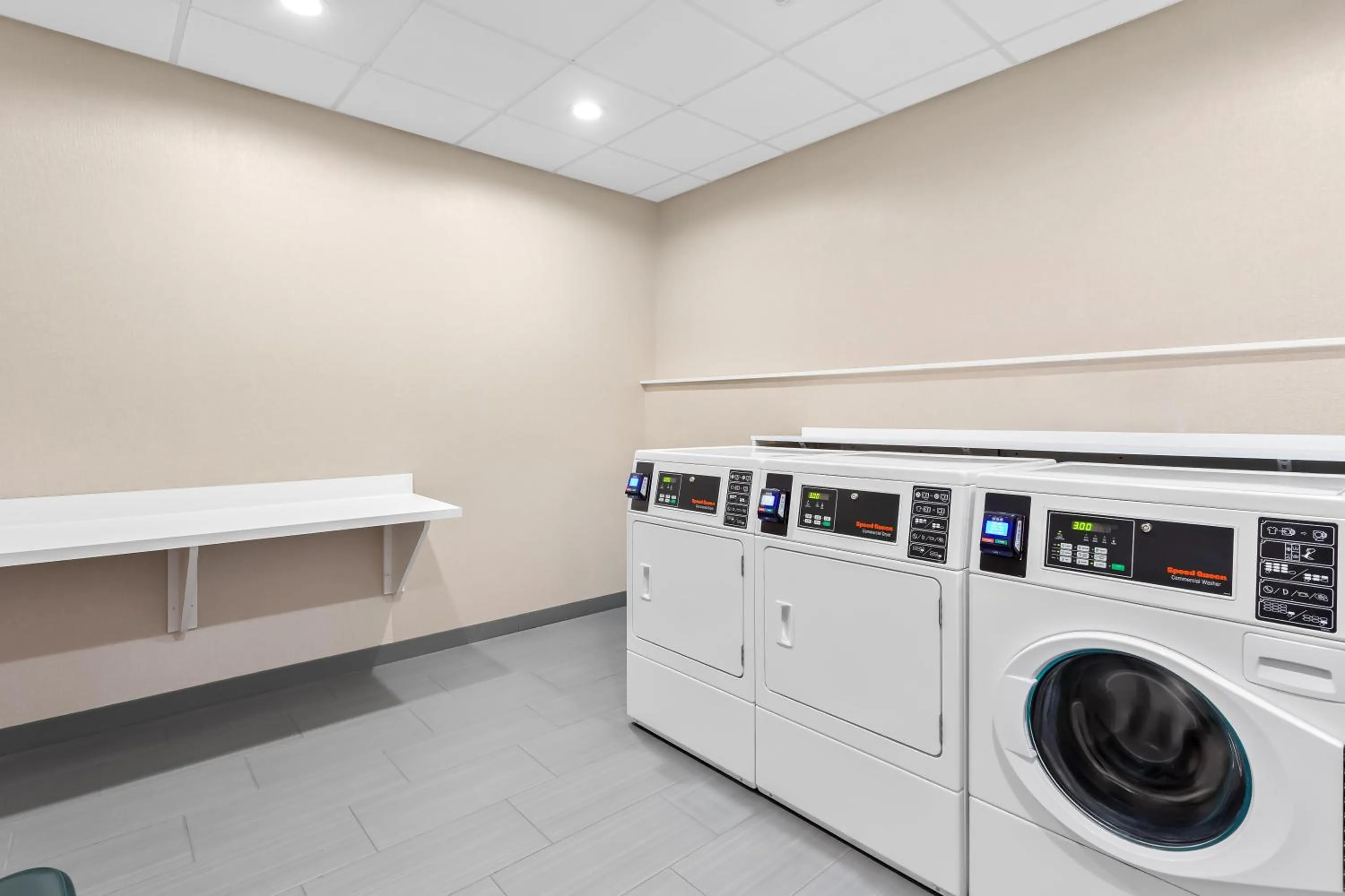 laundry in Hampton Inn By Hilton Huntley Chicago