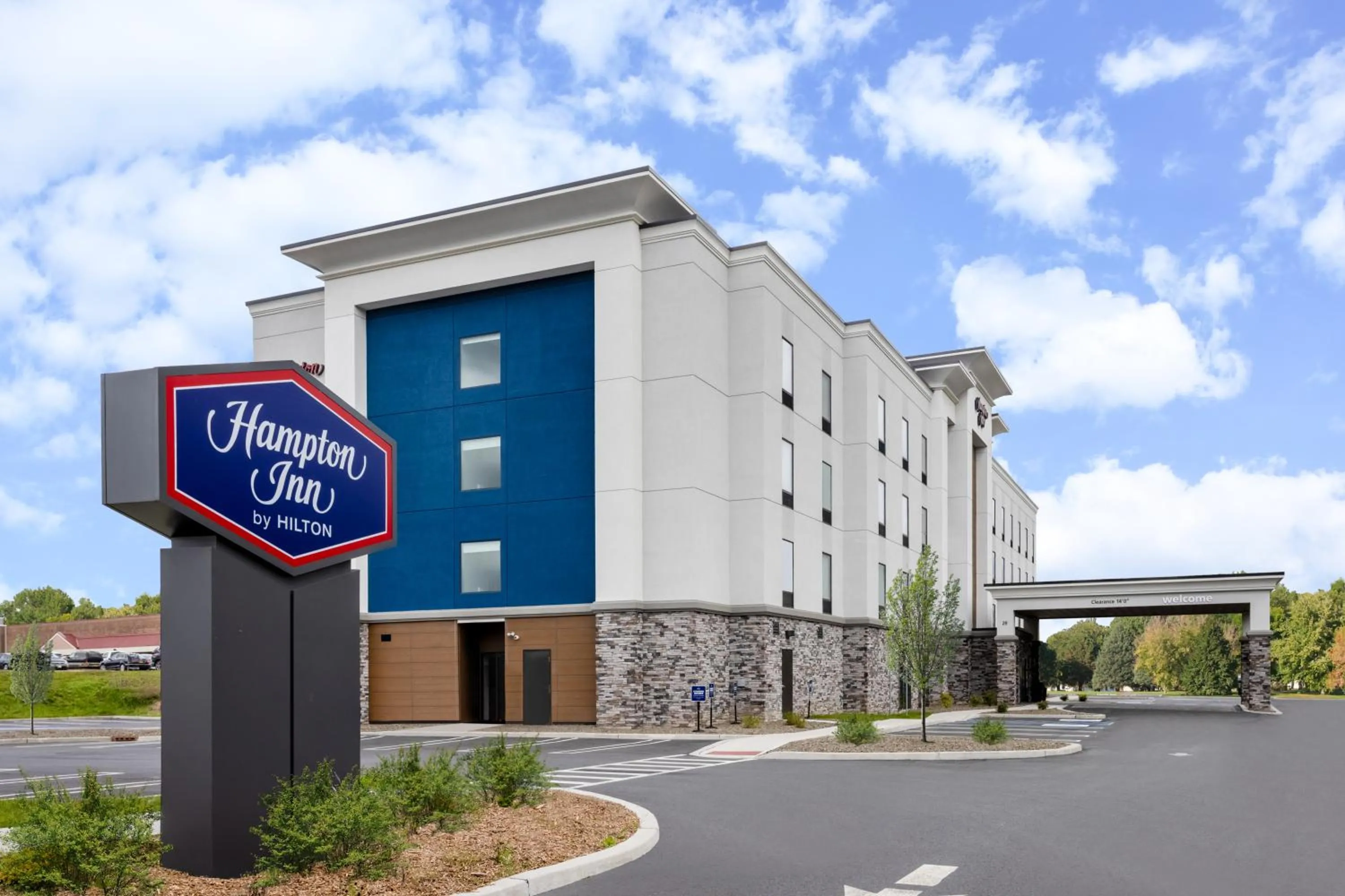 Property building in Hampton Inn Monticello, Ny