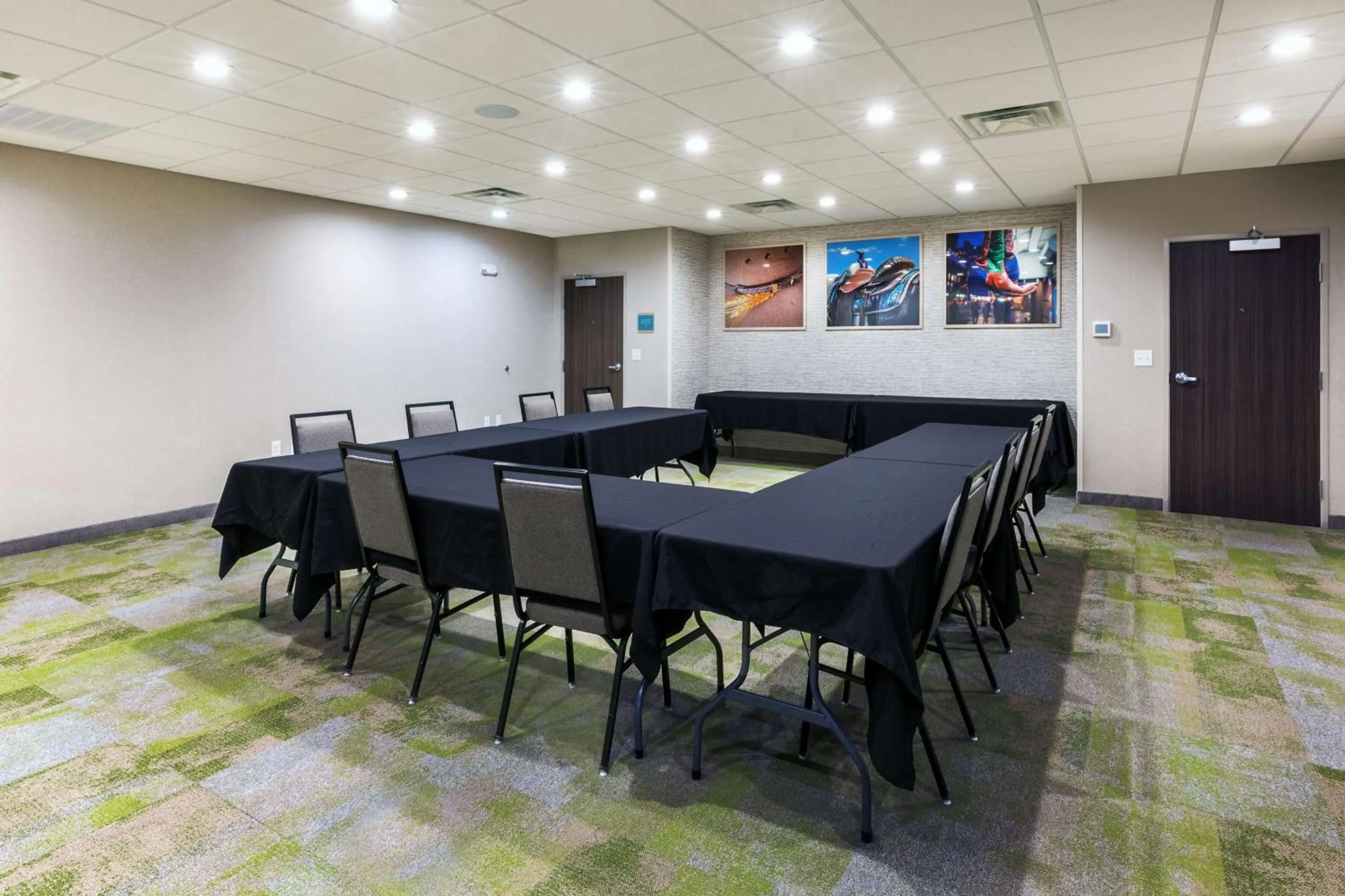 Meeting/conference room in Home2 Suites By Hilton Weatherford