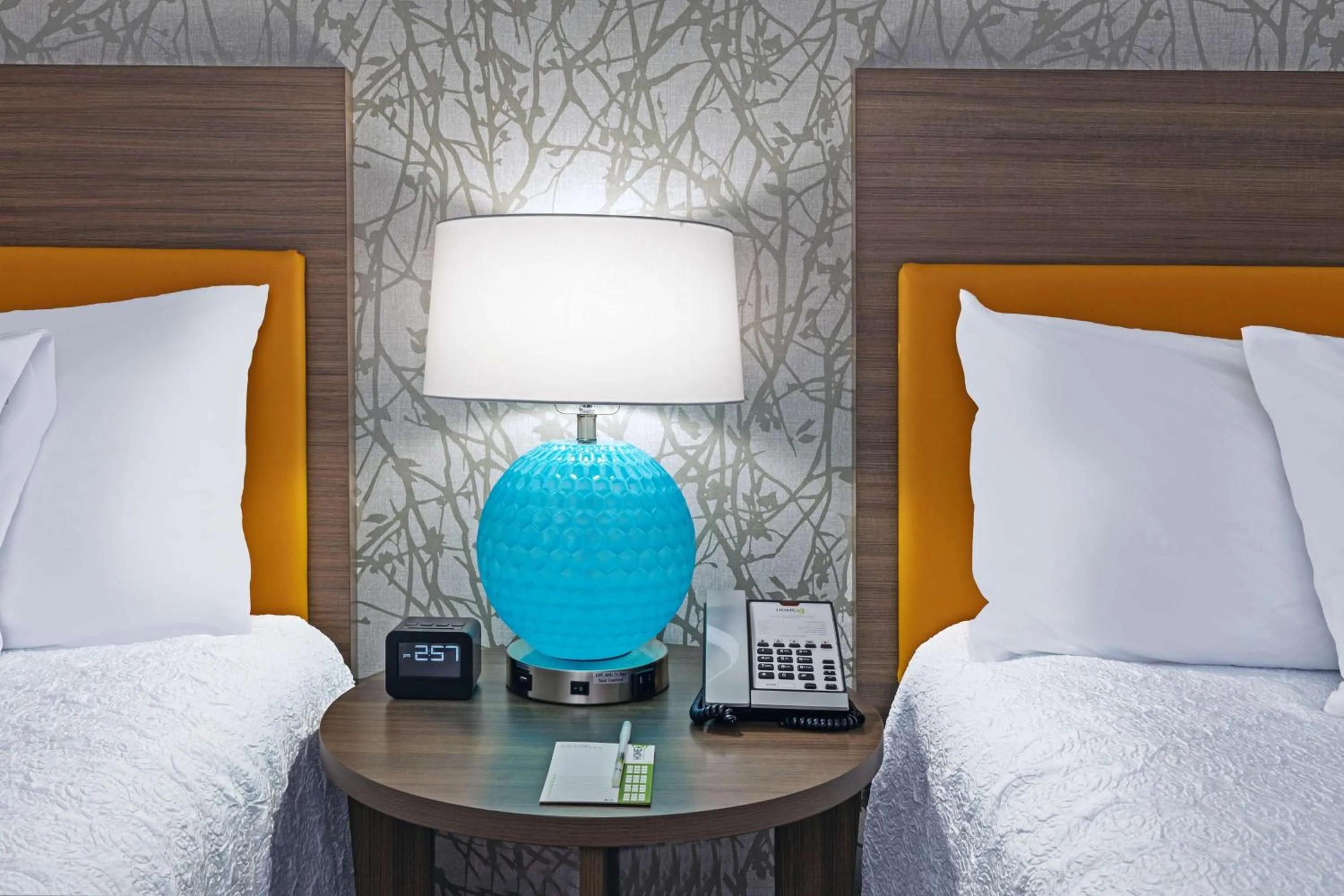 Bed in Home2 Suites By Hilton Weatherford