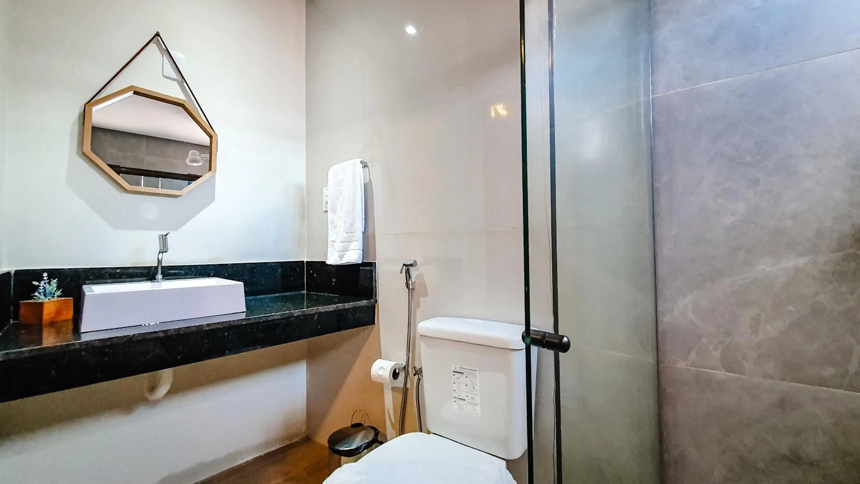 Bathroom in Pousada Sete Mares