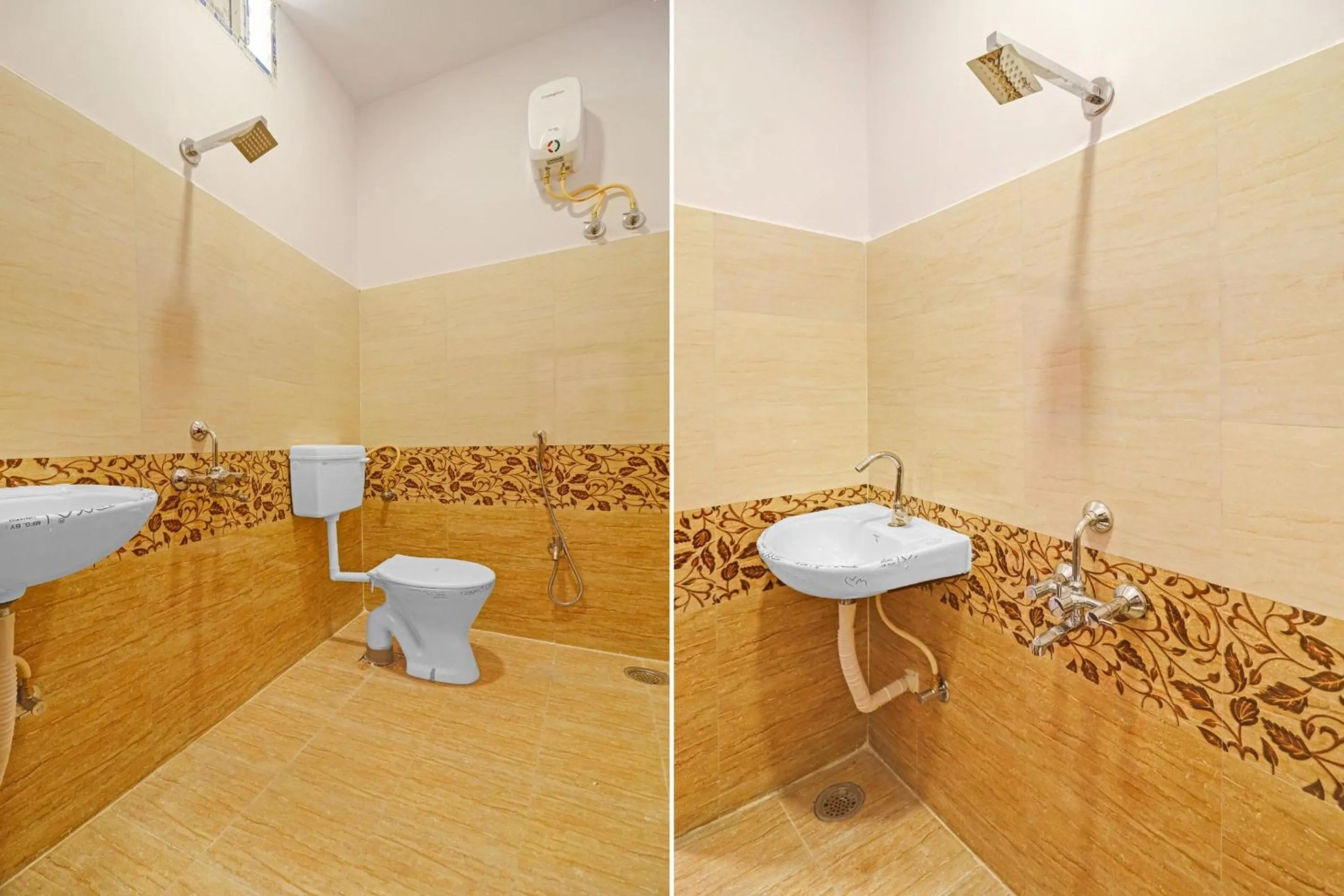 Bathroom in Capital O Sai Balaji Near Golconda Fort