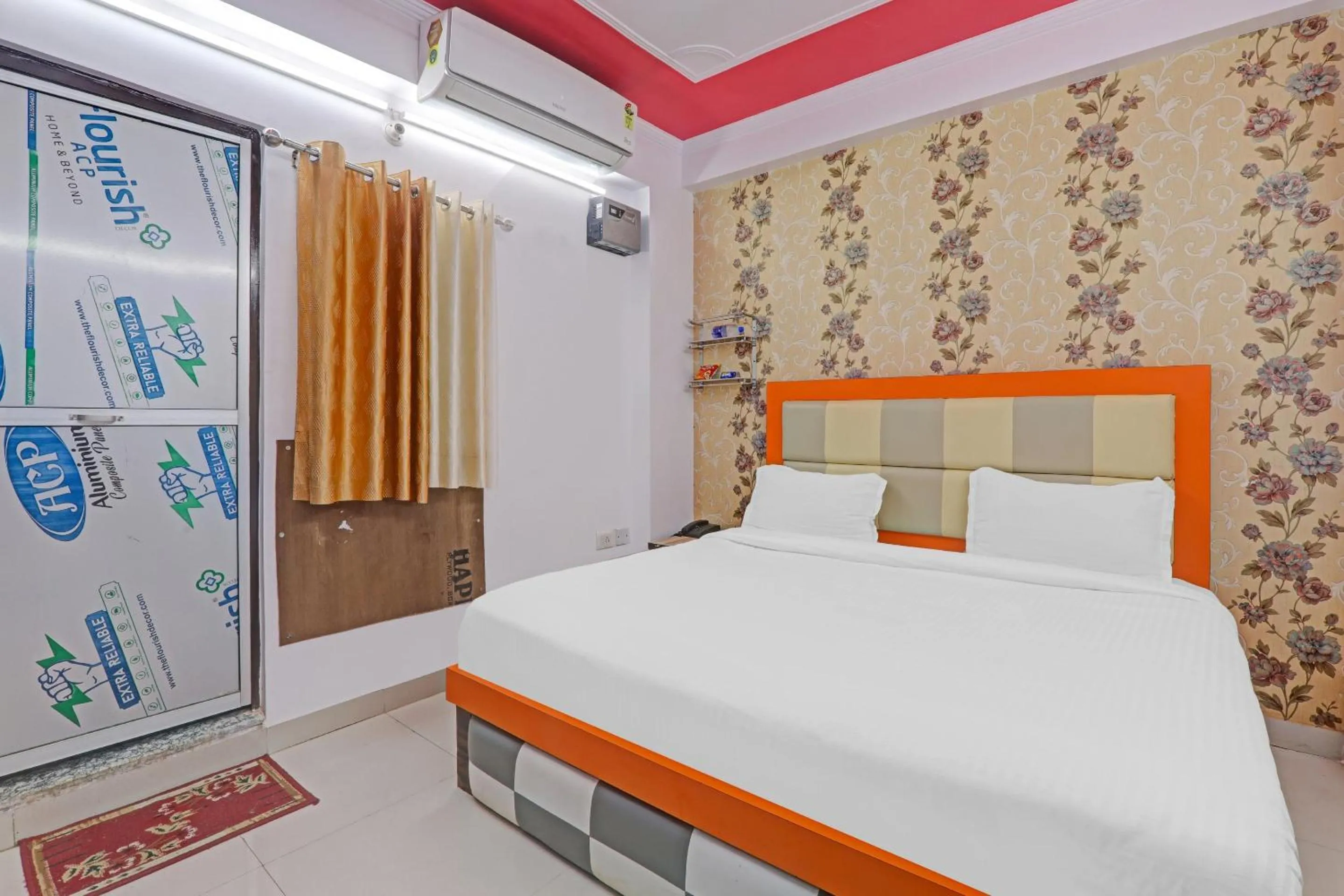 Bedroom in OYO Flagship 86660 Hotel RK Grand