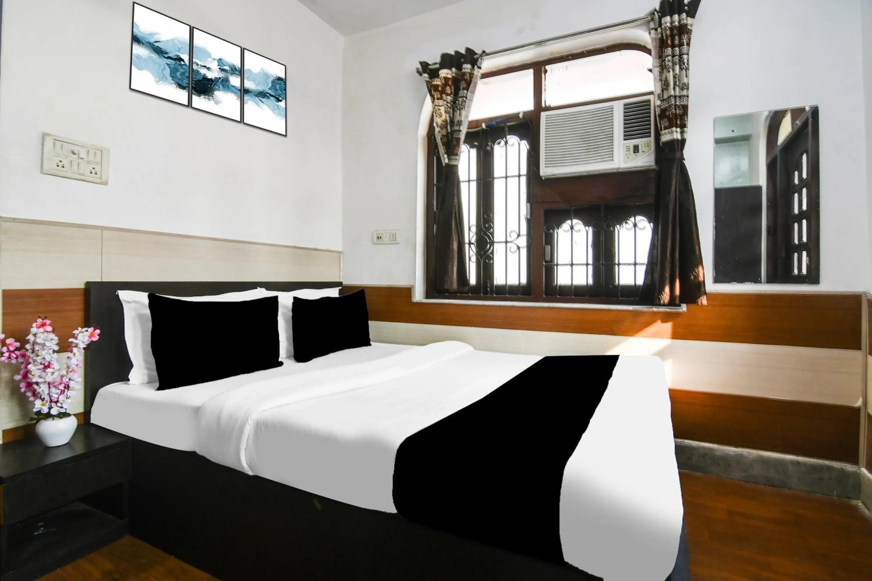 Bedroom, Bed in Super Hotel O Biswa Bangla Sarani