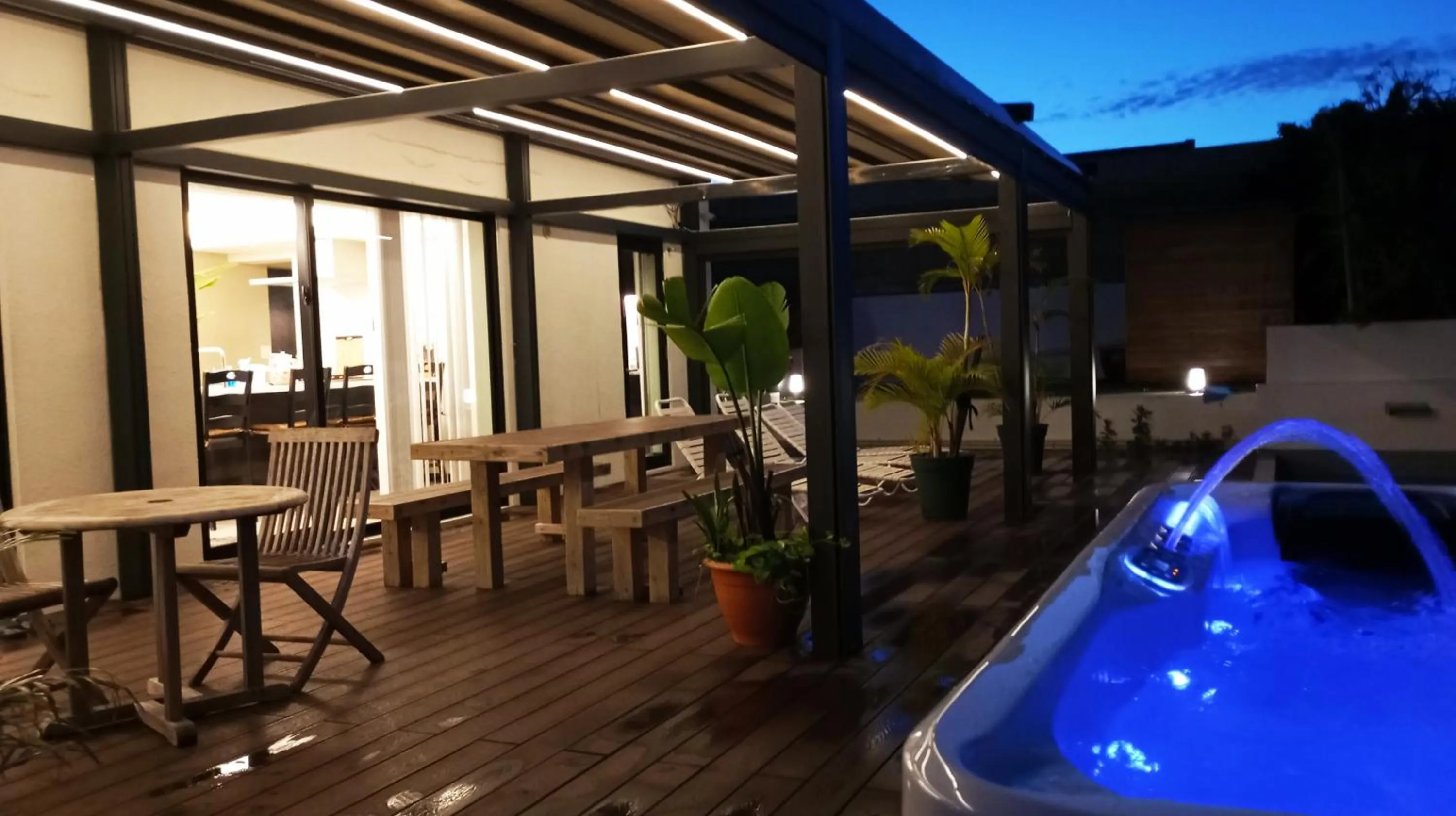 Property building in SALTY HOUSE：海が目の前！