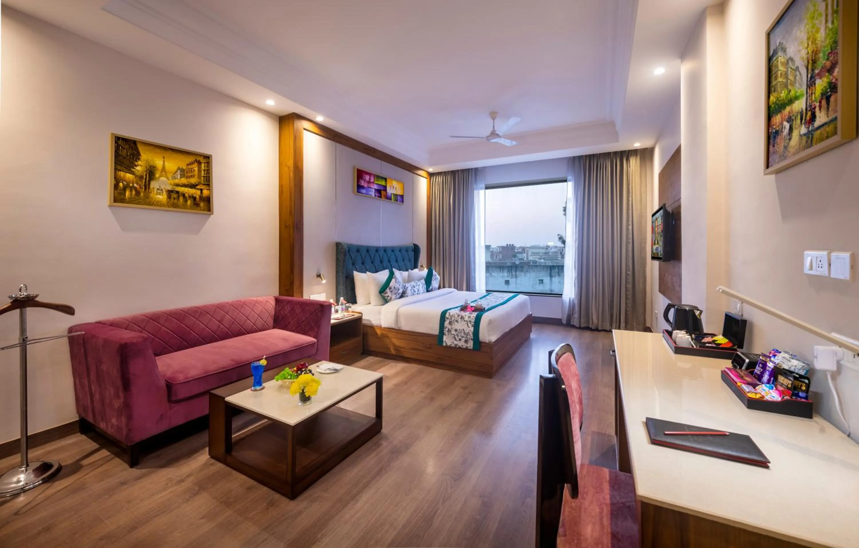 Bedroom, Bed in Lords Inn Chandigarh Zirakpur