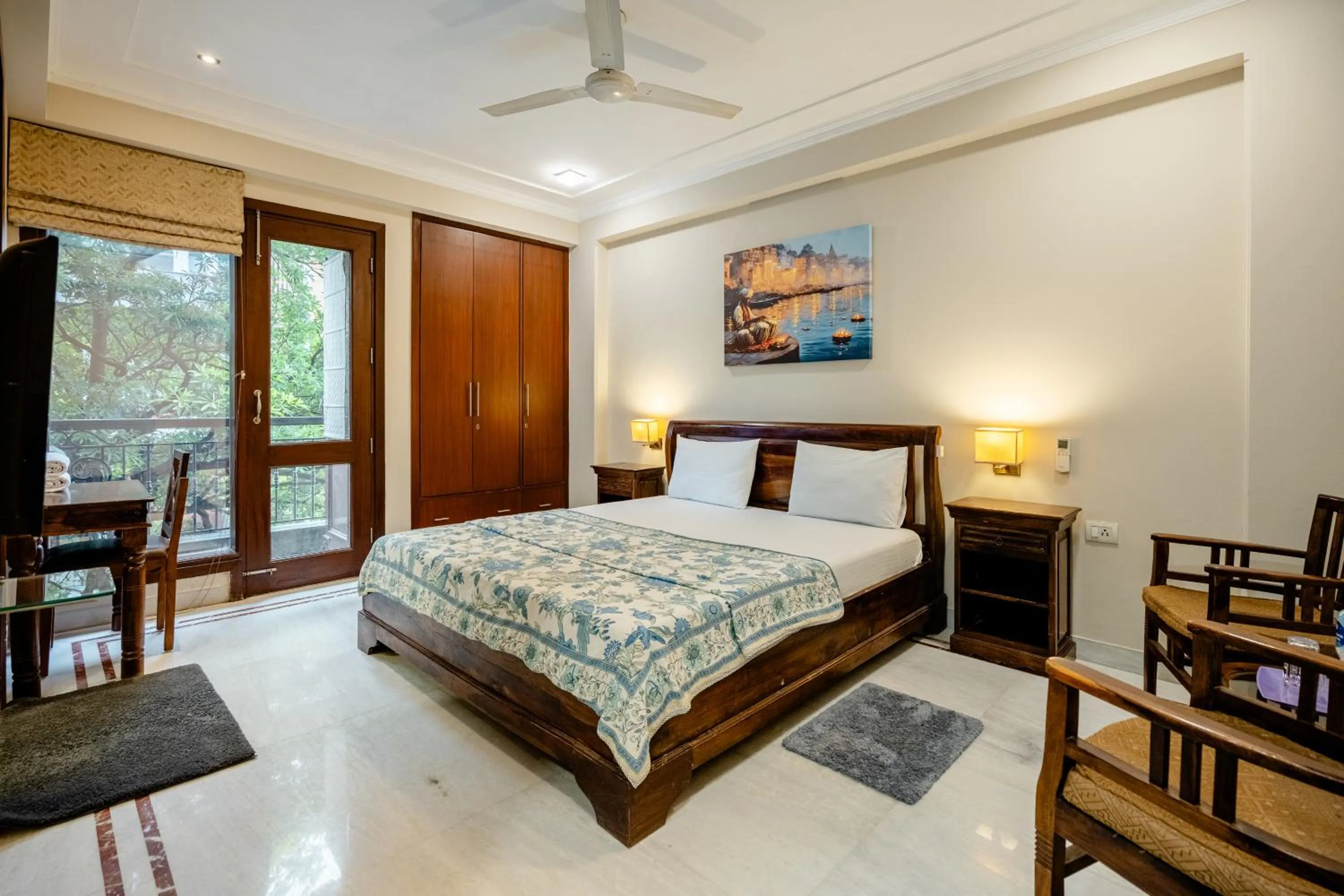 Bed in Tree of Life Bed & Breakfast