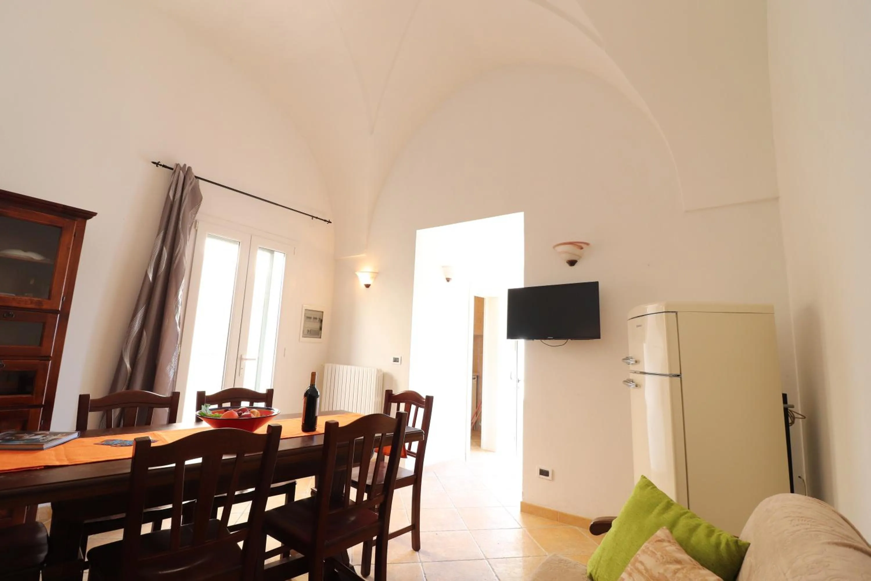 Dining area in Casa Rachele Salento Charm and the Sea Just Steps Away, in the Heart of Otrant