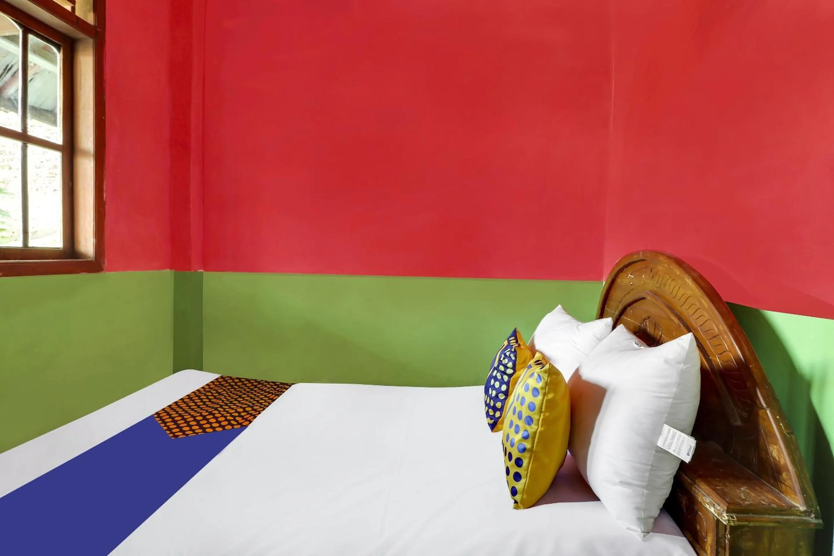 Bedroom, Bed in Hotel O Desa Wisata Guranteng