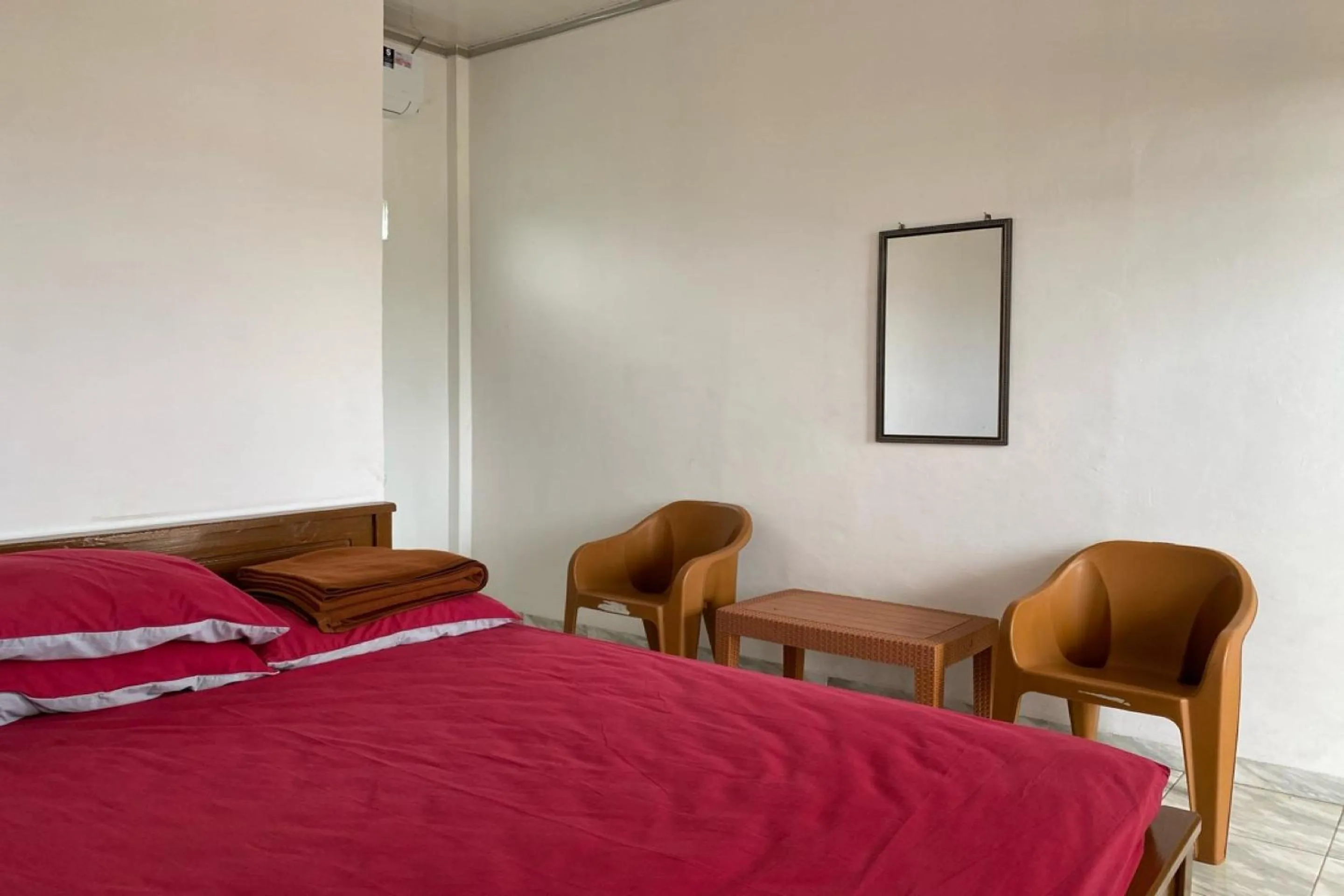 Bedroom, Bed in OYO Life 90960 Putih Salju Homestay Syariah