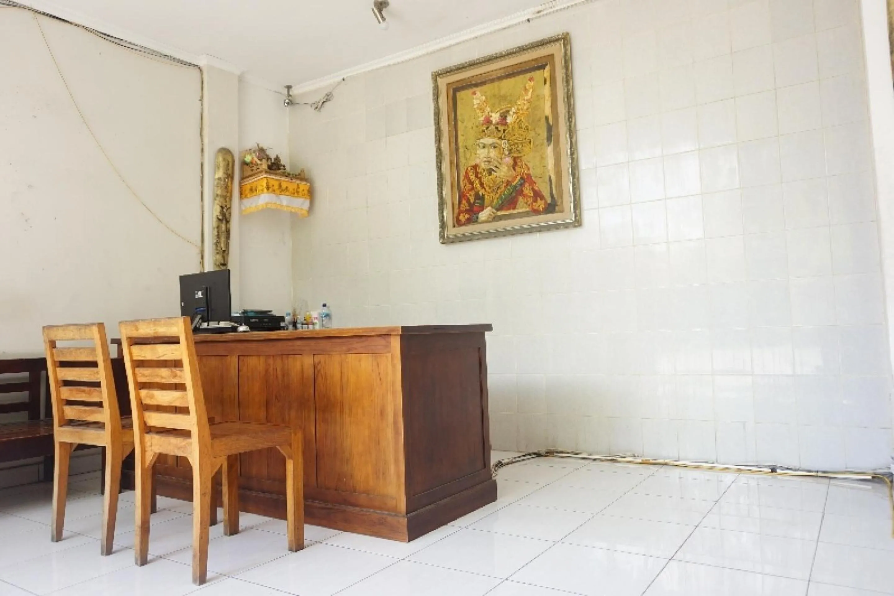 Lobby or reception in OYO 90990 Surya Residence