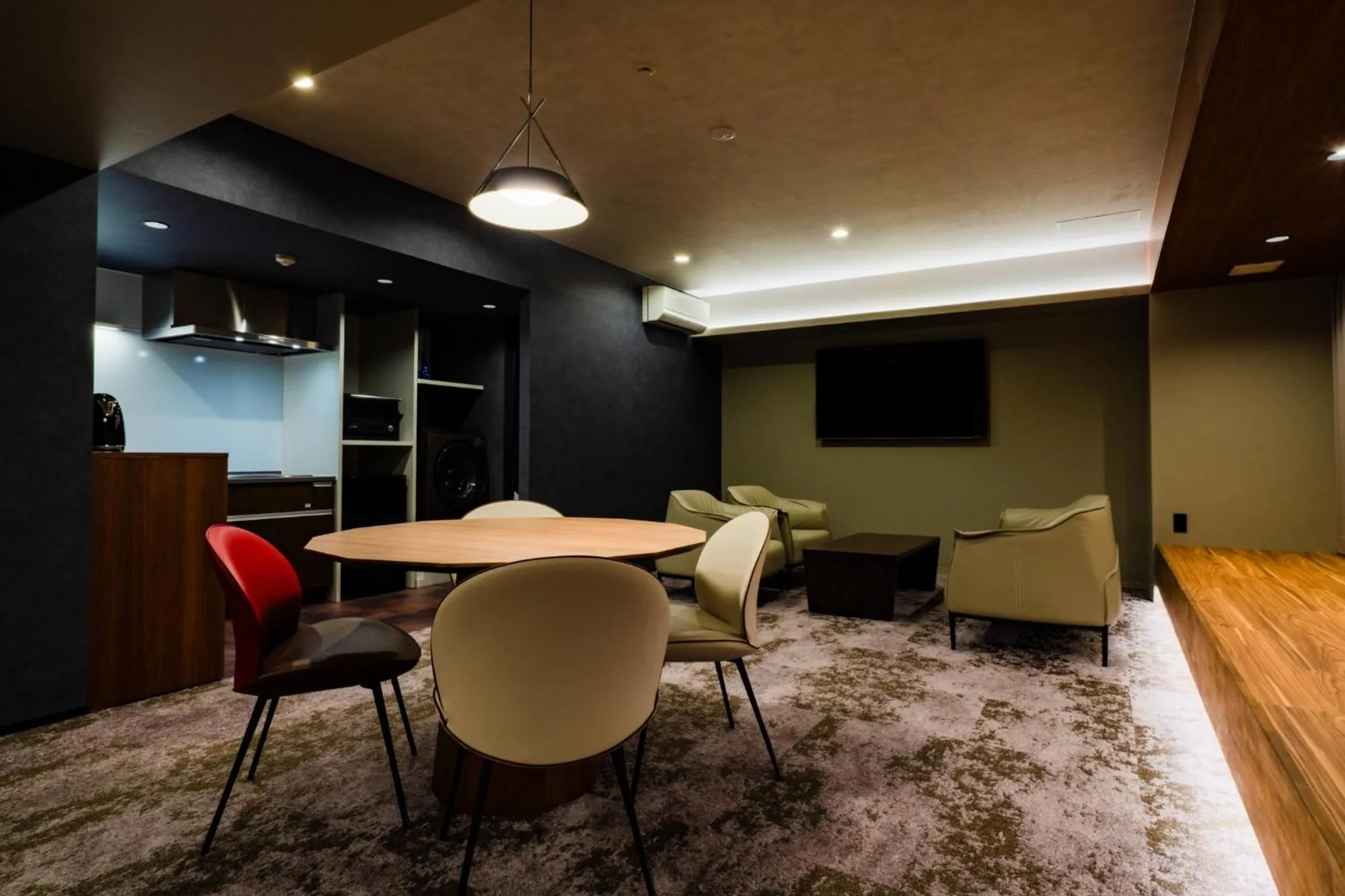 Seating area in Randor Hotel Hiroshima Prestige