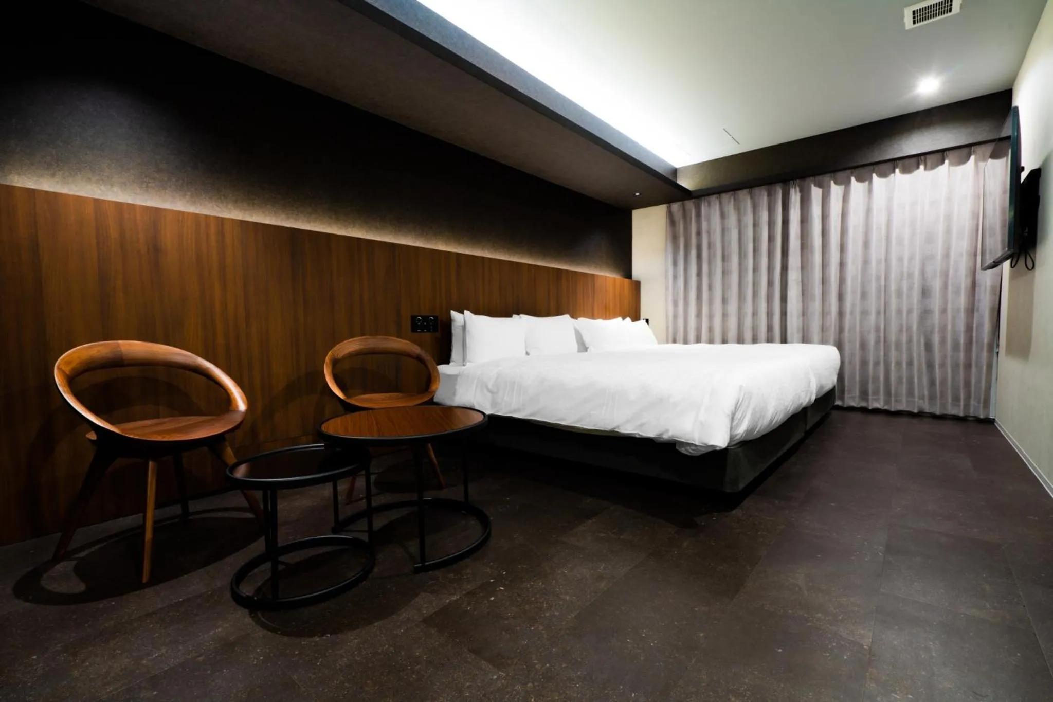 Bed in Randor Hotel Hiroshima Prestige