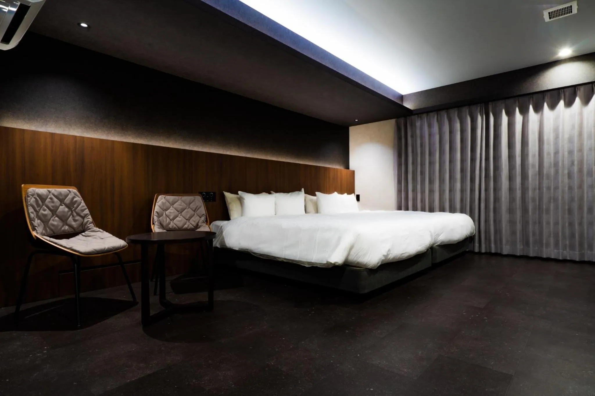 Bed in Randor Hotel Hiroshima Prestige