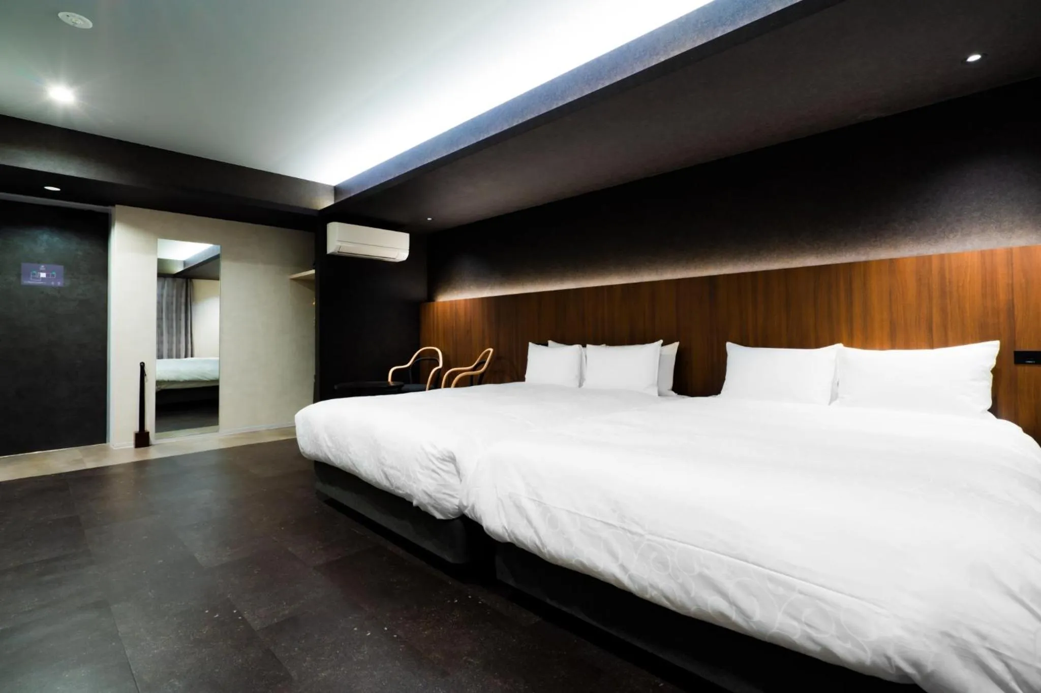 Bed in Randor Hotel Hiroshima Prestige