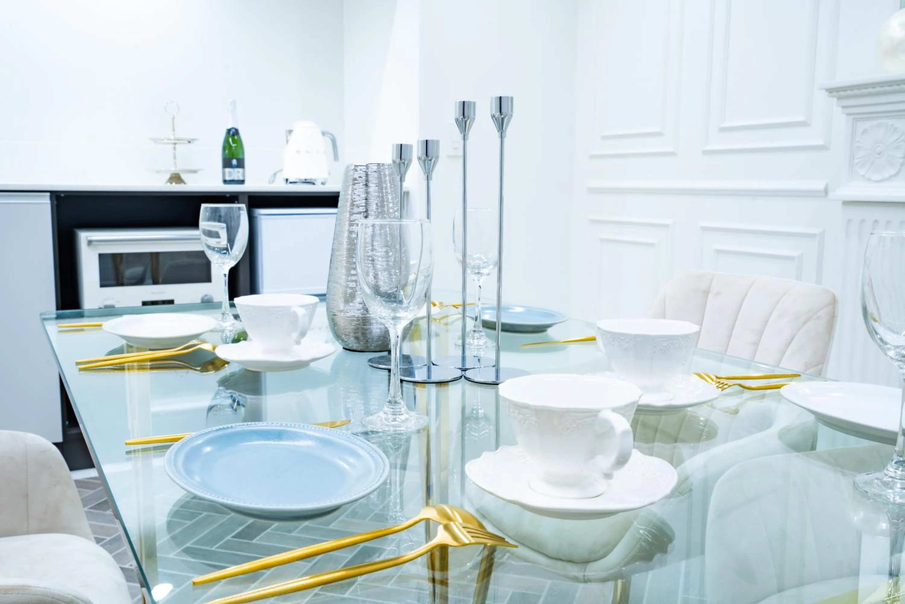 Dining area in Randor Hotel Hiroshima Prestige