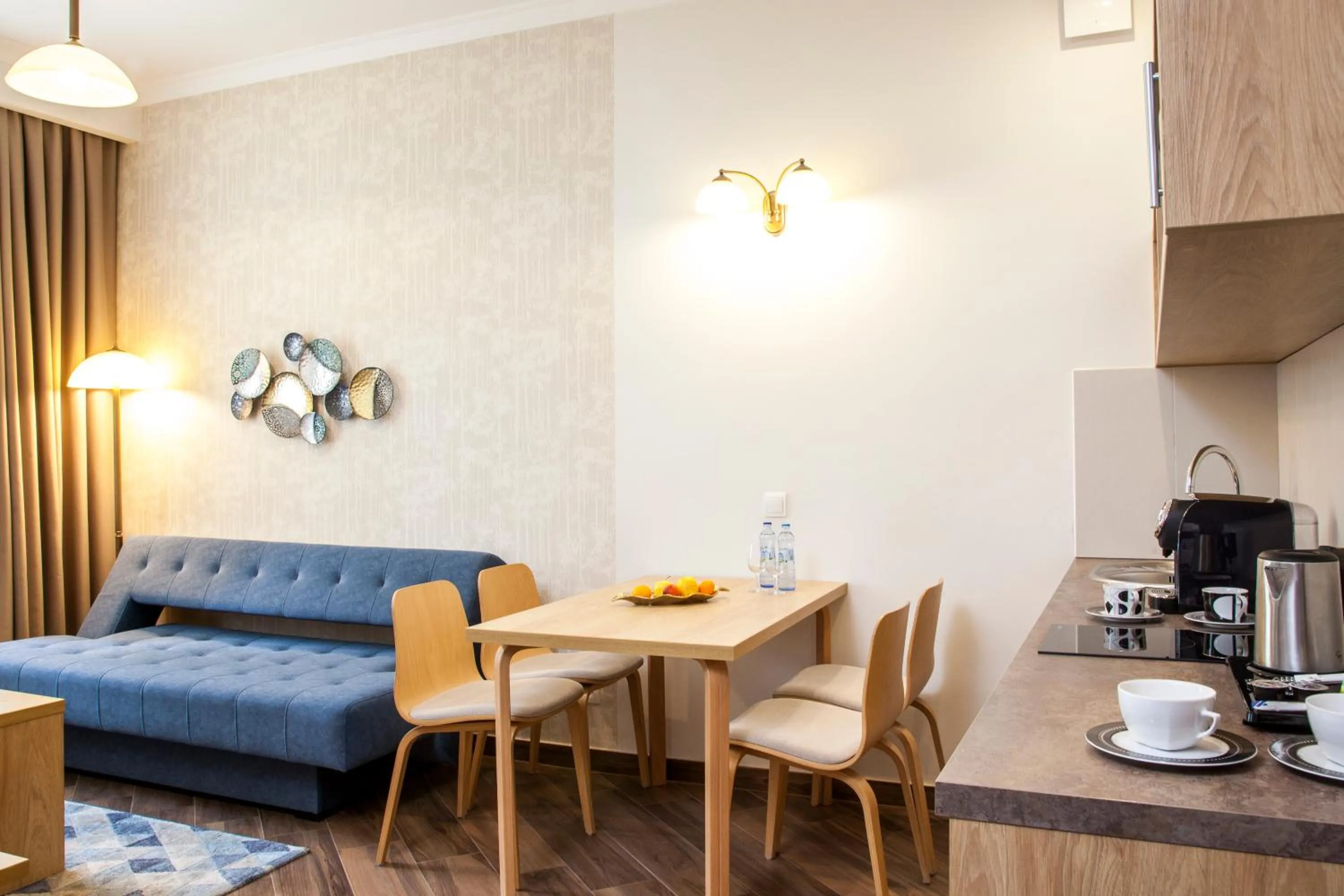 Kitchen or kitchenette in Portal House Apartments