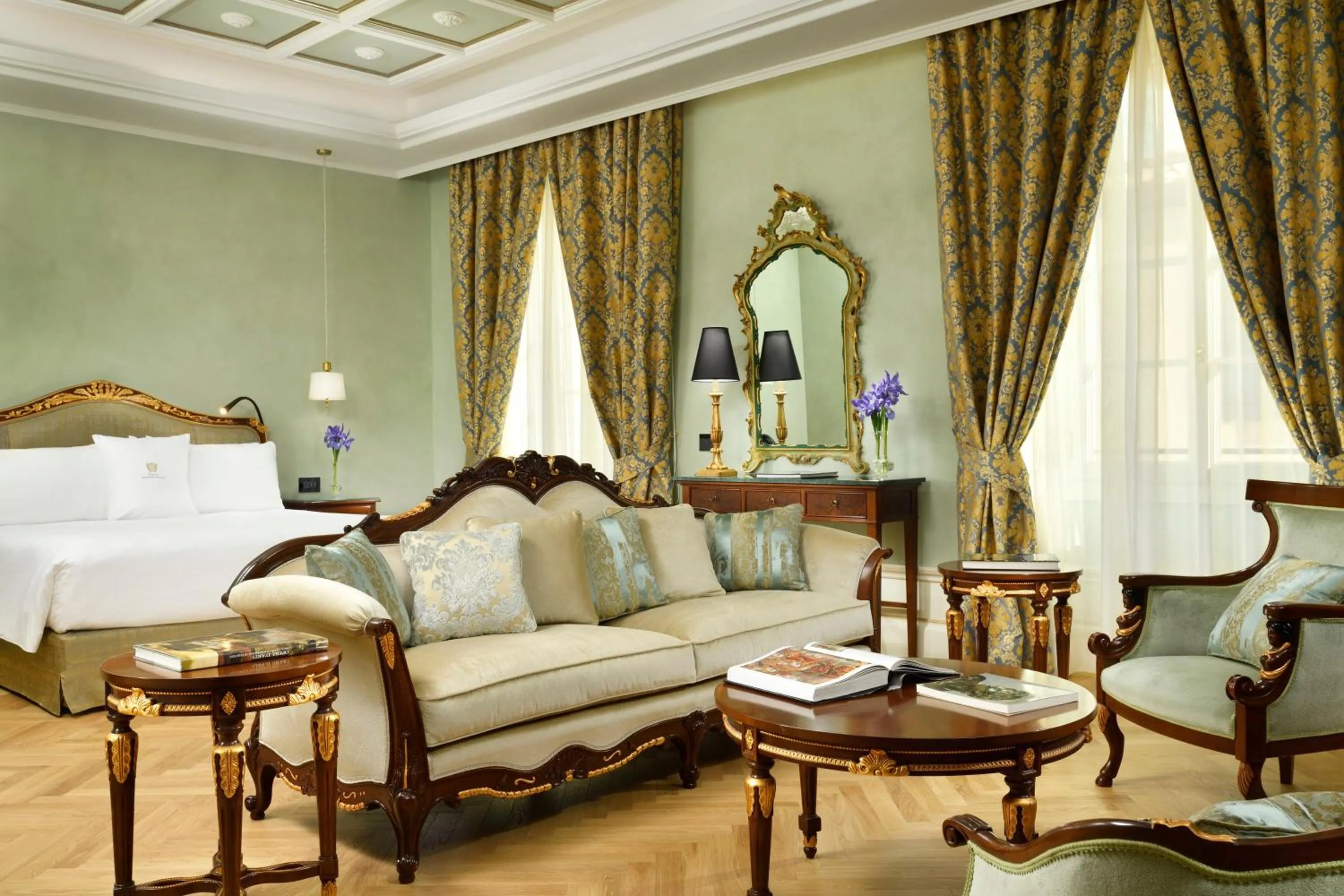 Palazzo Portinari Salviati Residenza D'Epoca