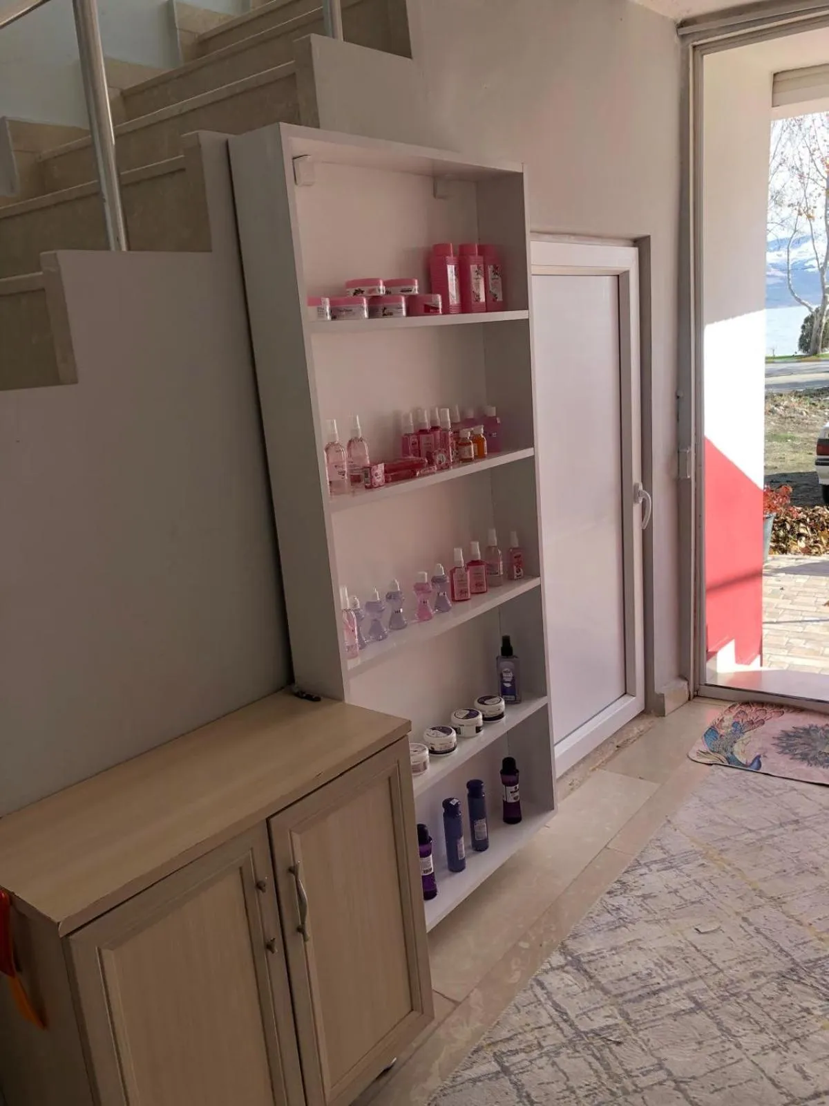 Ali's Pension ada alis