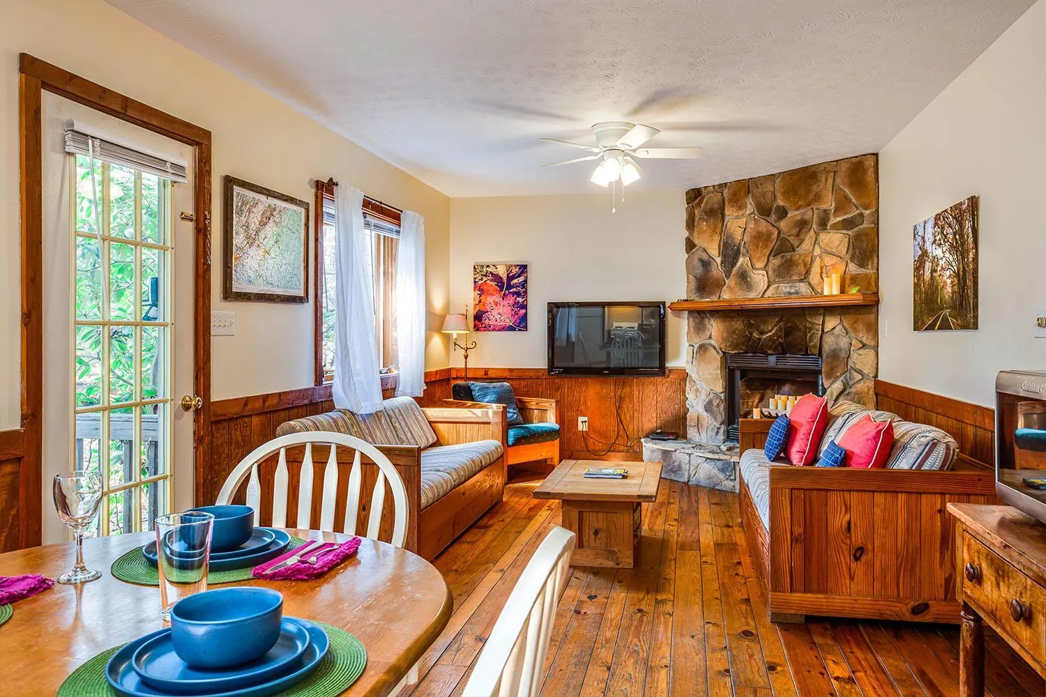 Love Ridge Mountain Lodging