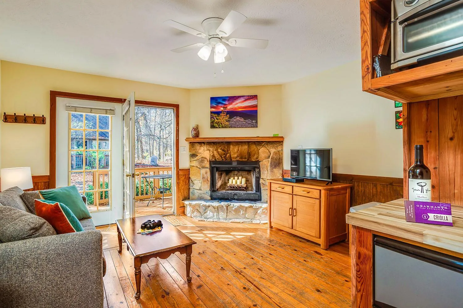 Love Ridge Mountain Lodging